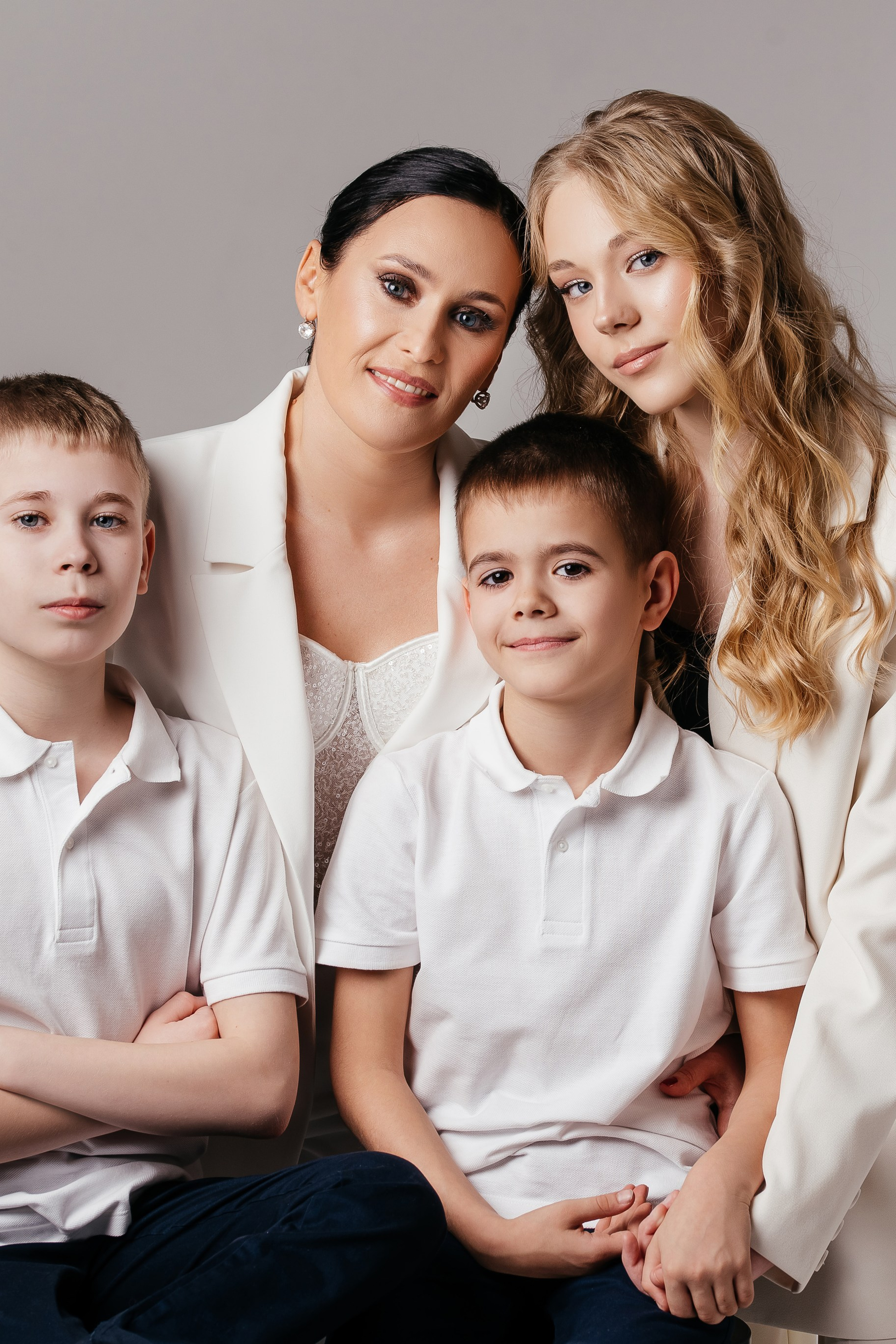 Олеся с детьми