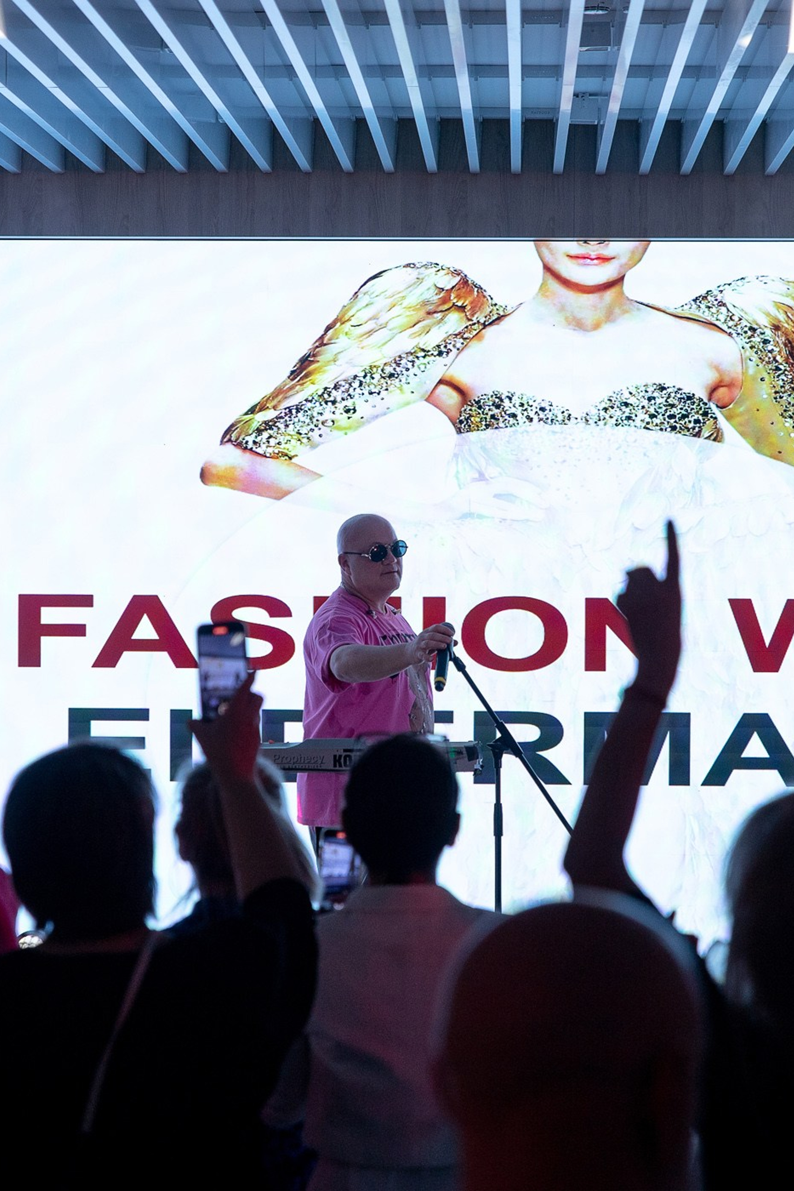 Fashion week ELDERMAFILL 2.0 CITY PARK