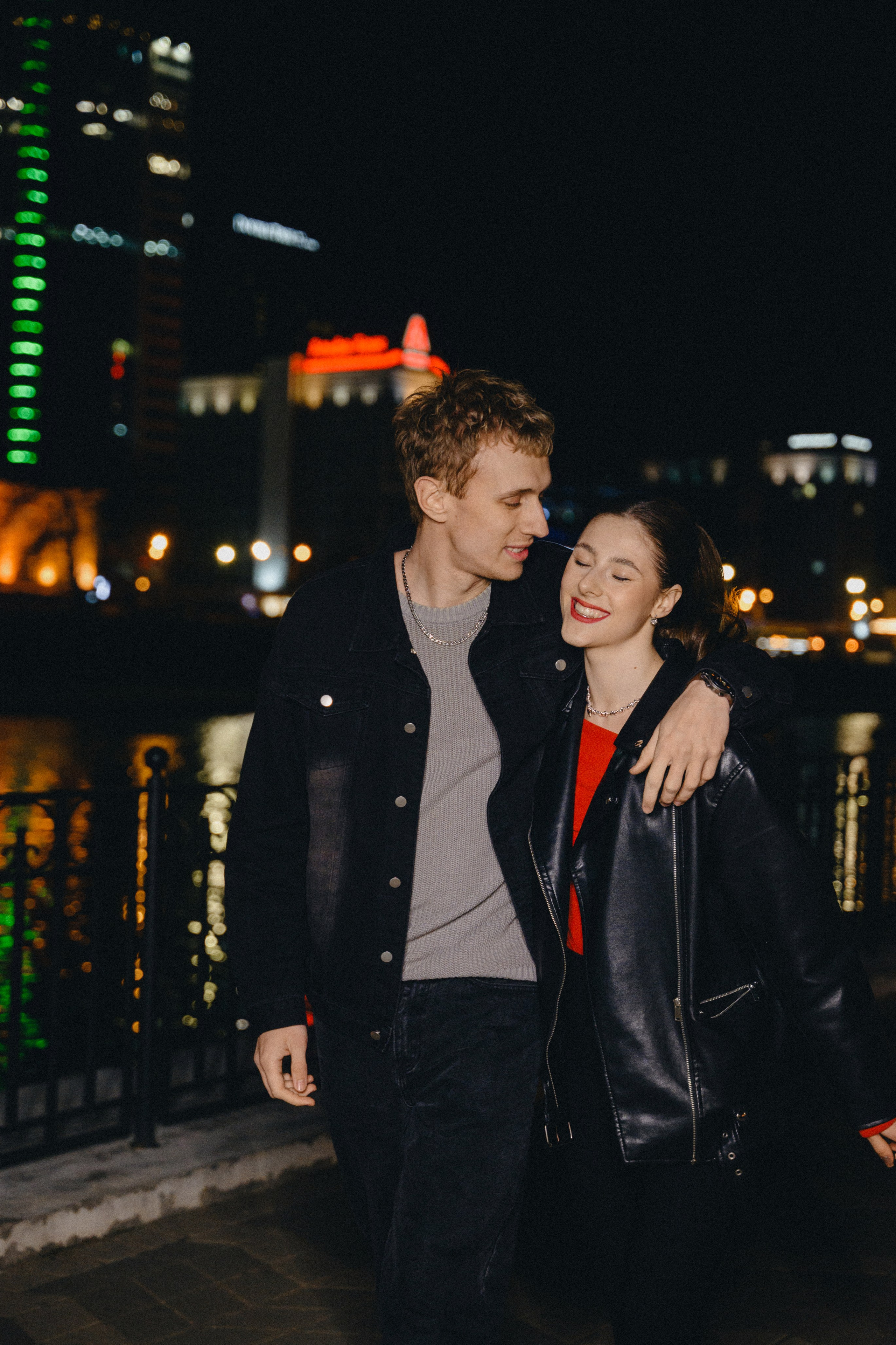 Любовь в&nbsp;ночном городе