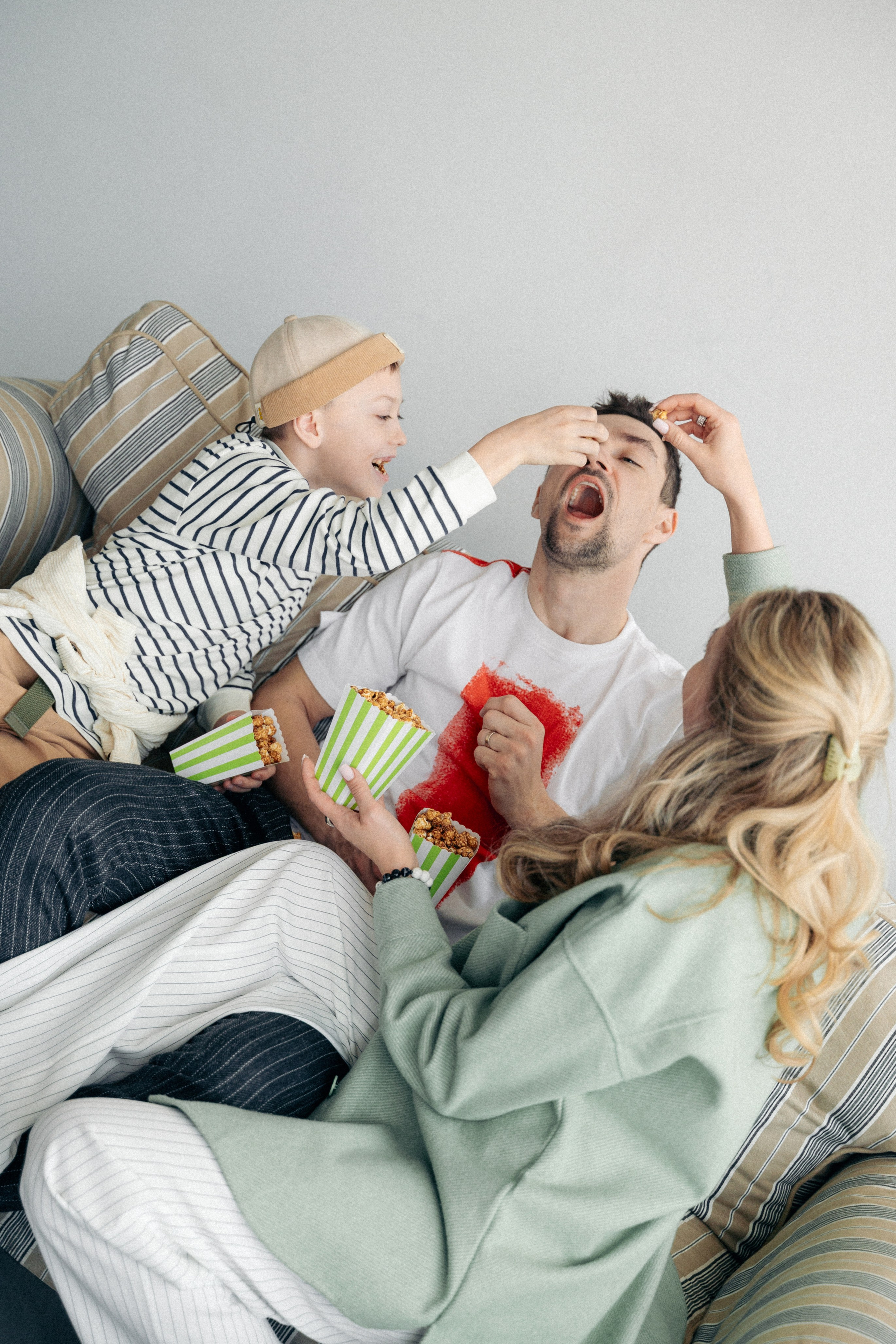 Яна, Антон и&nbsp;Роберт