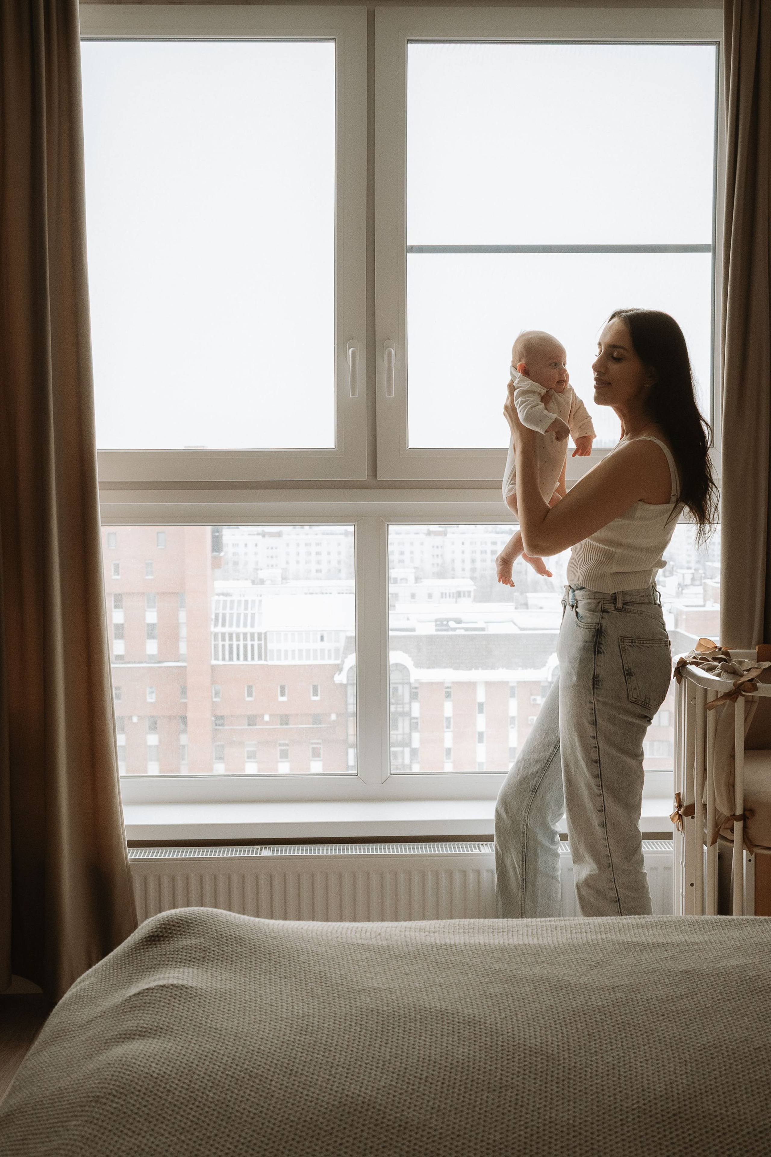 малышка Зои с мамой и бабушками