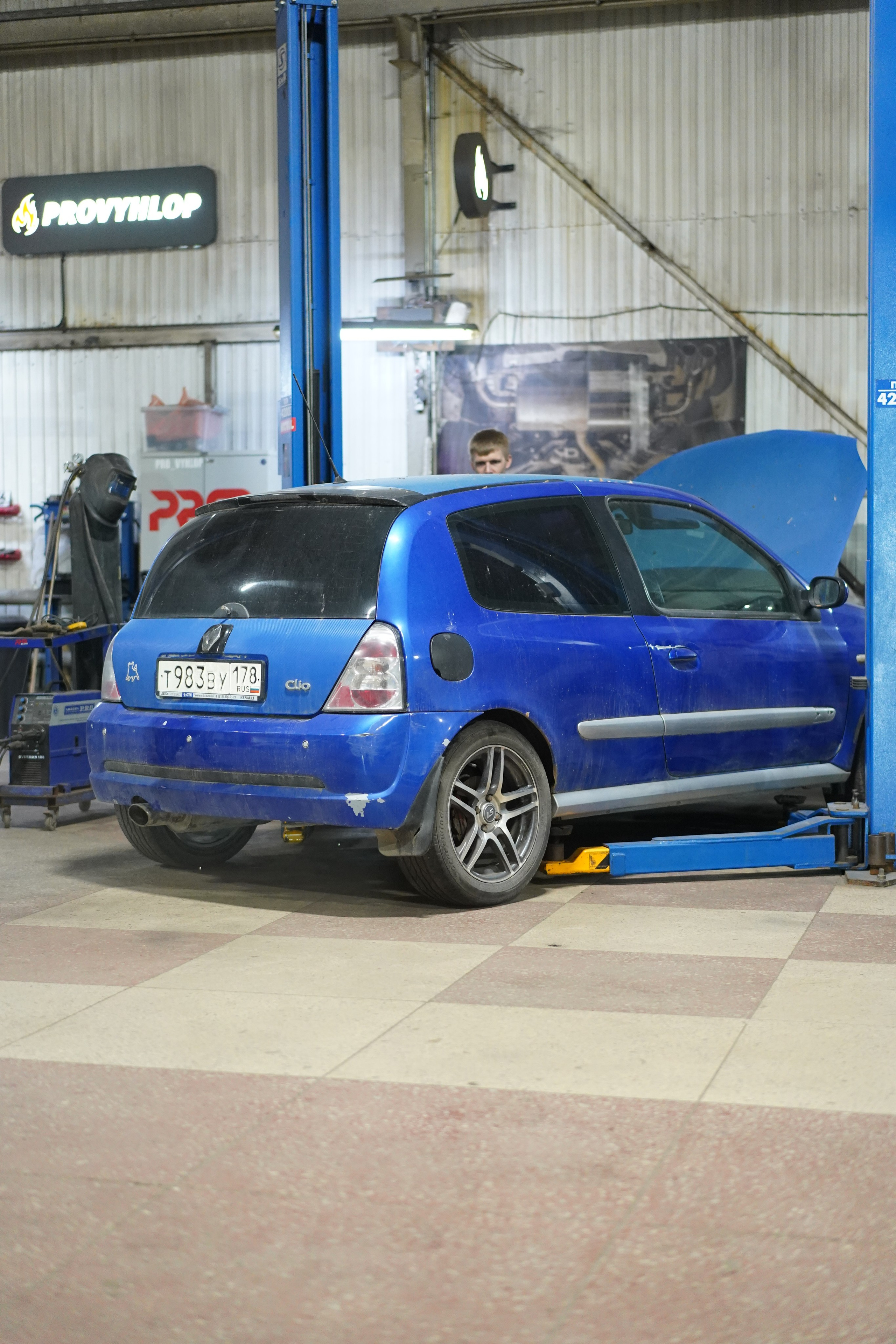 Renault Clio. Провыхлоп — Тюнинг и ремонт выхлопных систем в Саратове