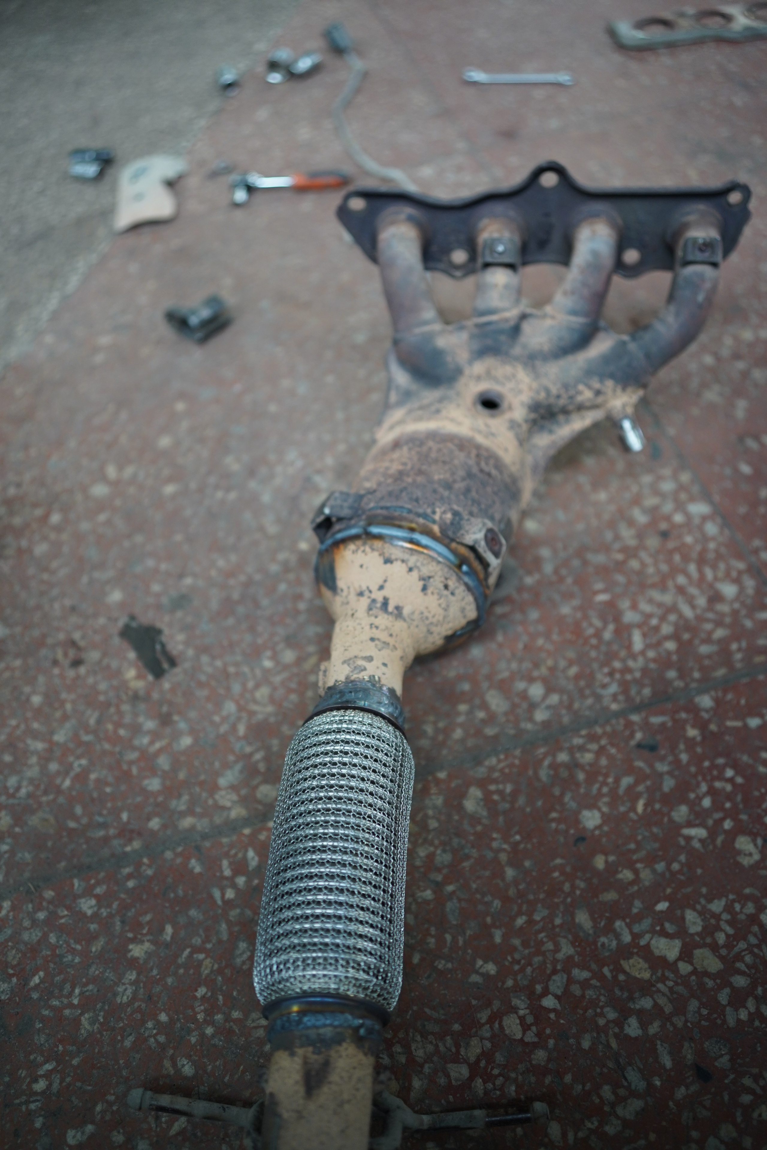 Mazda 3 BK. Провыхлоп — Тюнинг и ремонт выхлопных систем в Саратове