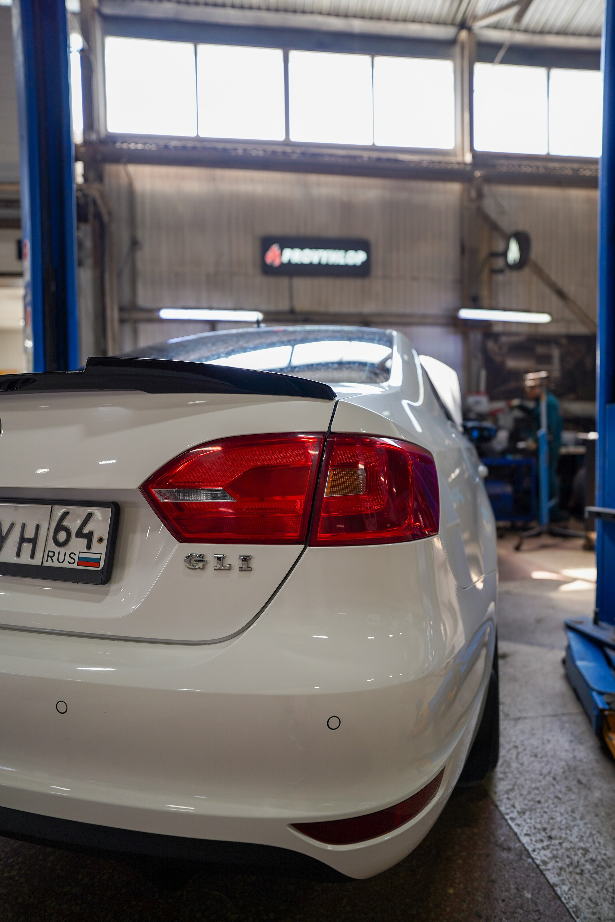 Volkswagen jetta mk6. Провыхлоп — Тюнинг и ремонт выхлопных систем в Саратове