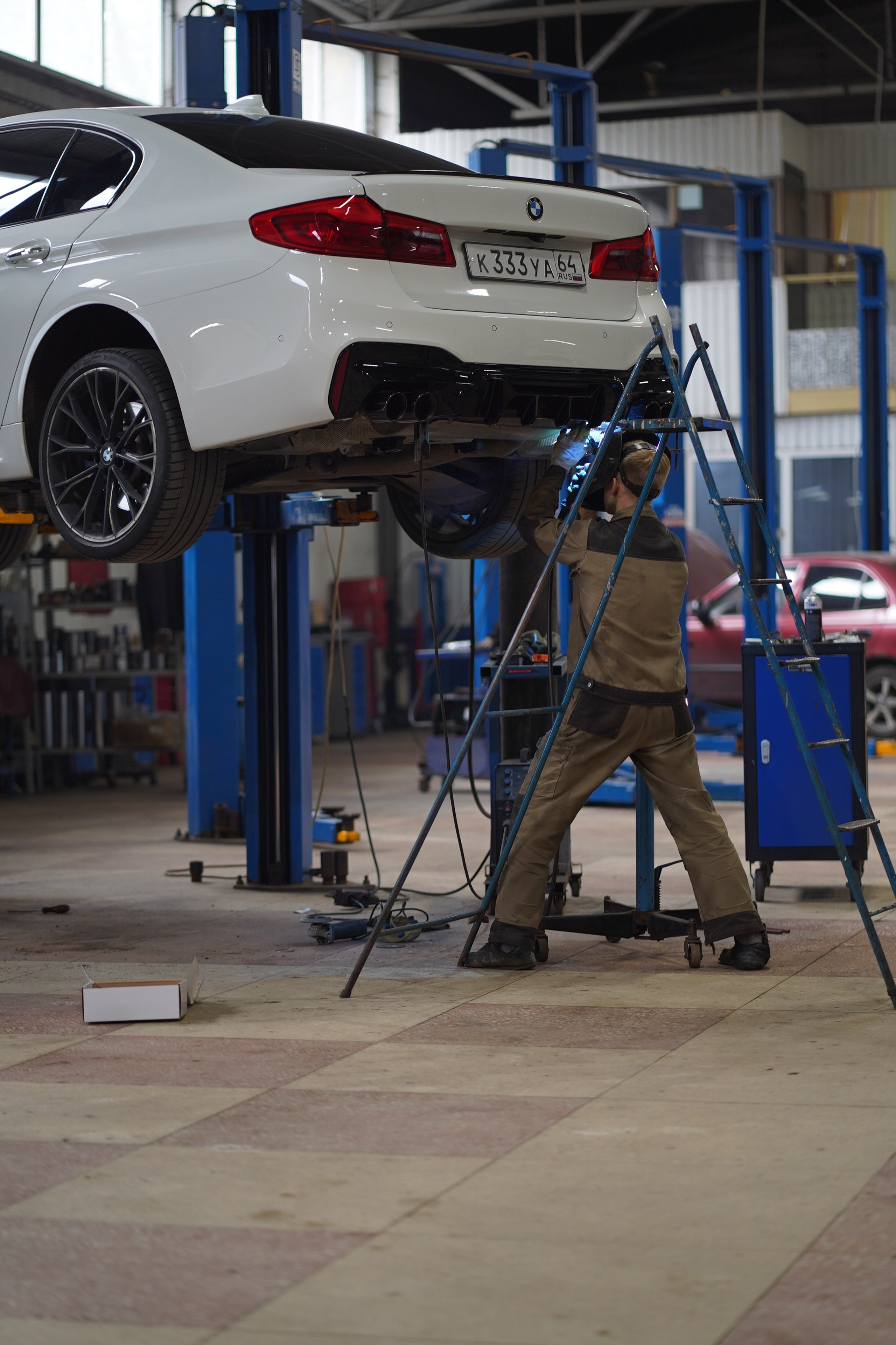 BMW 5. Провыхлоп — Тюнинг и ремонт выхлопных систем в Саратове