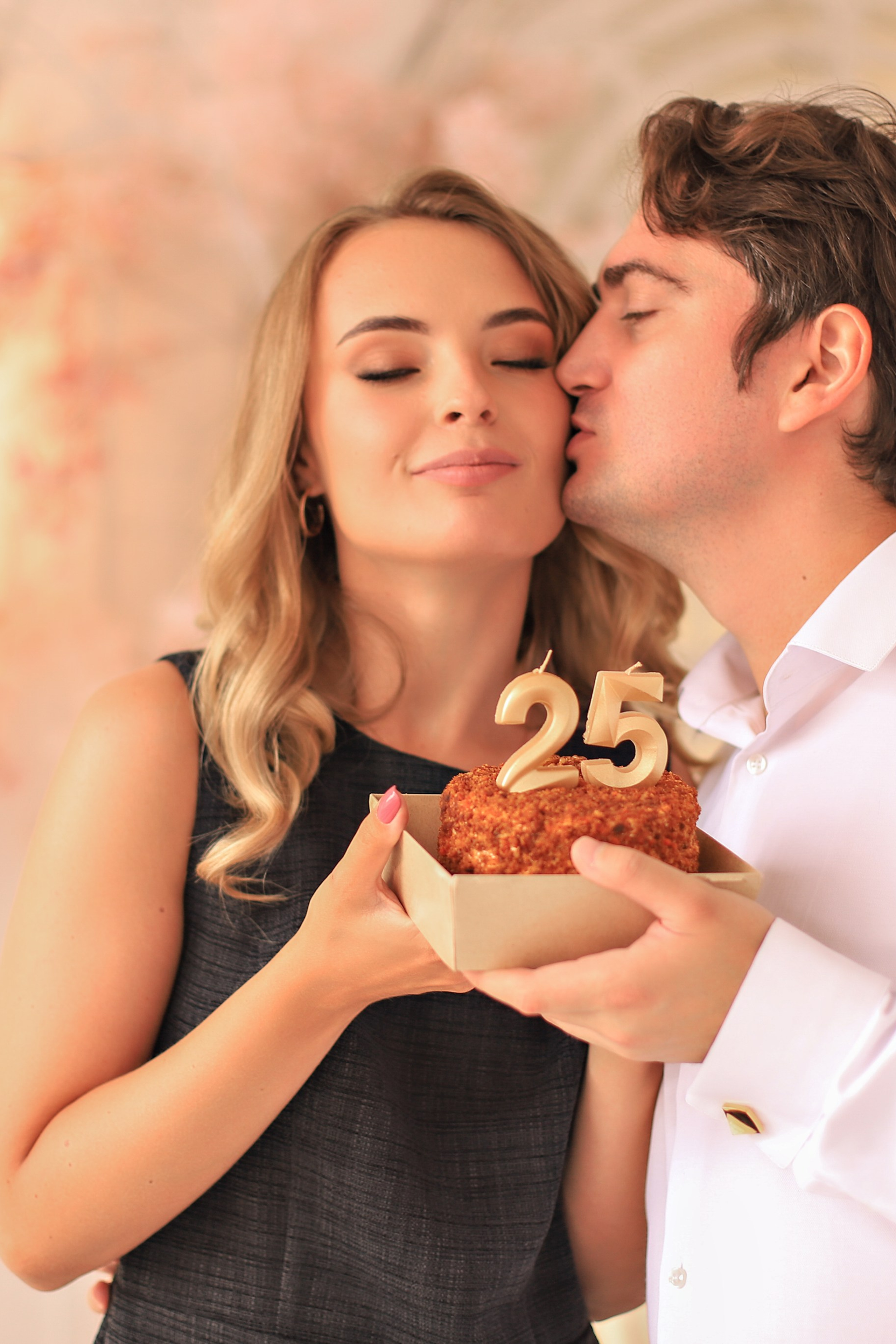 Прекрасные 25 в фотостудии