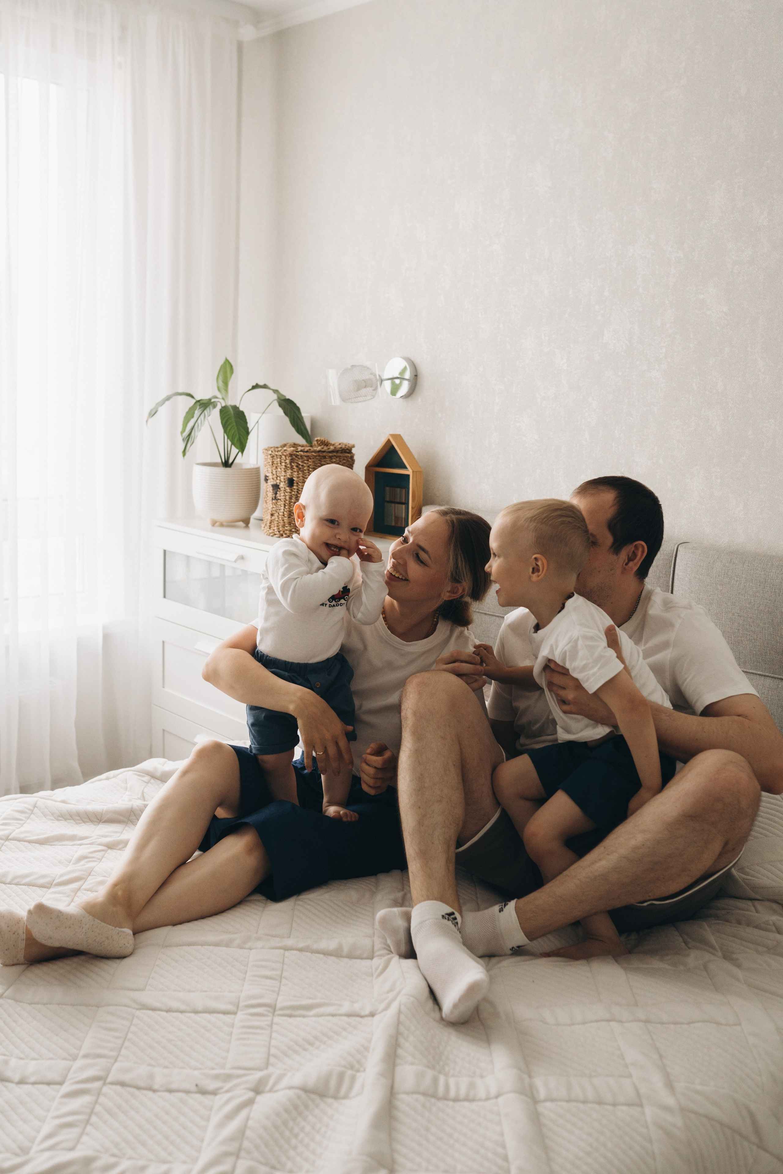 Фотостудия. Семейный фотограф в Тюмени  Утенкова Юлия