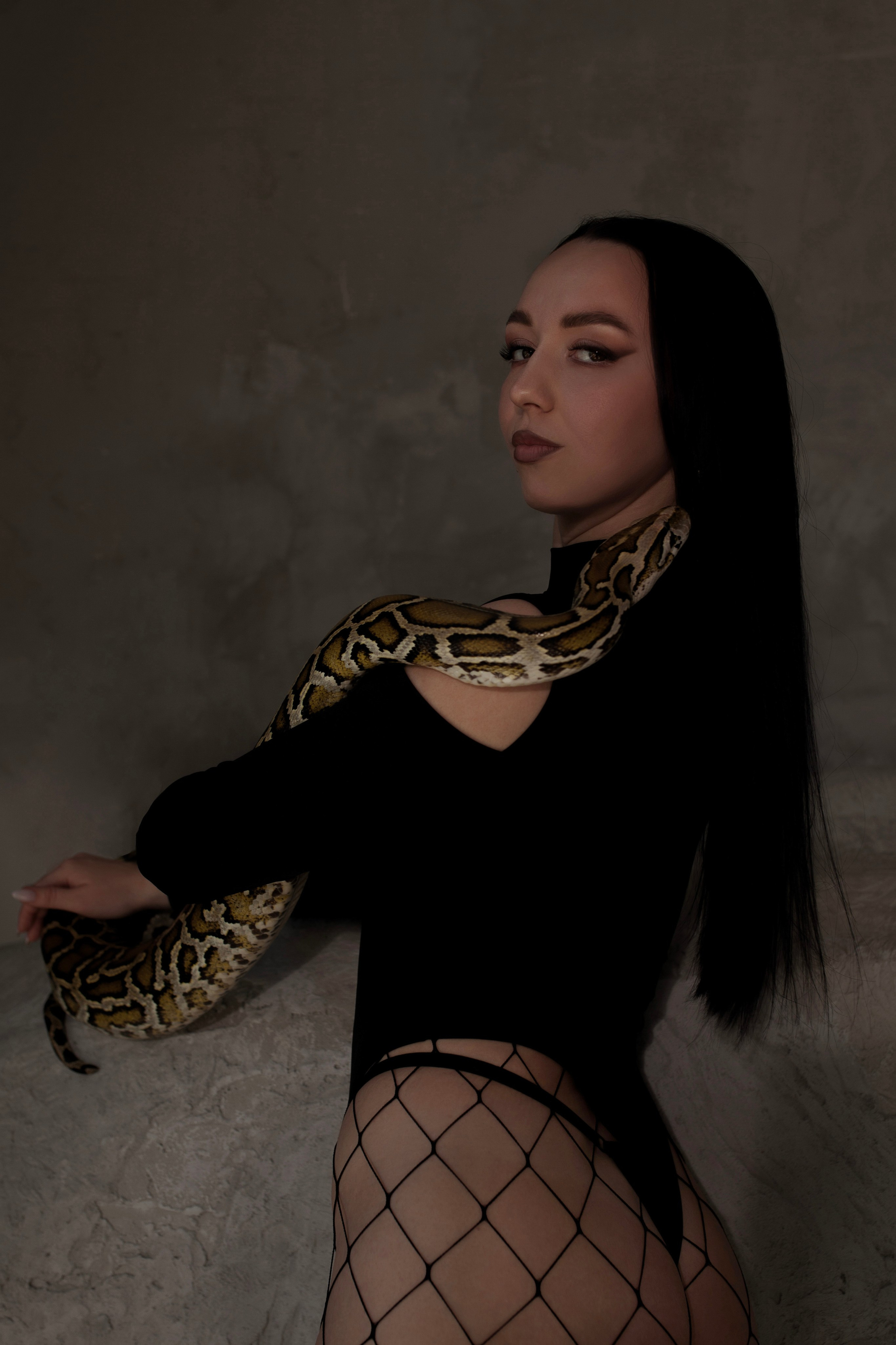 Со змеями. Анастасия Майорова фотограф Москва