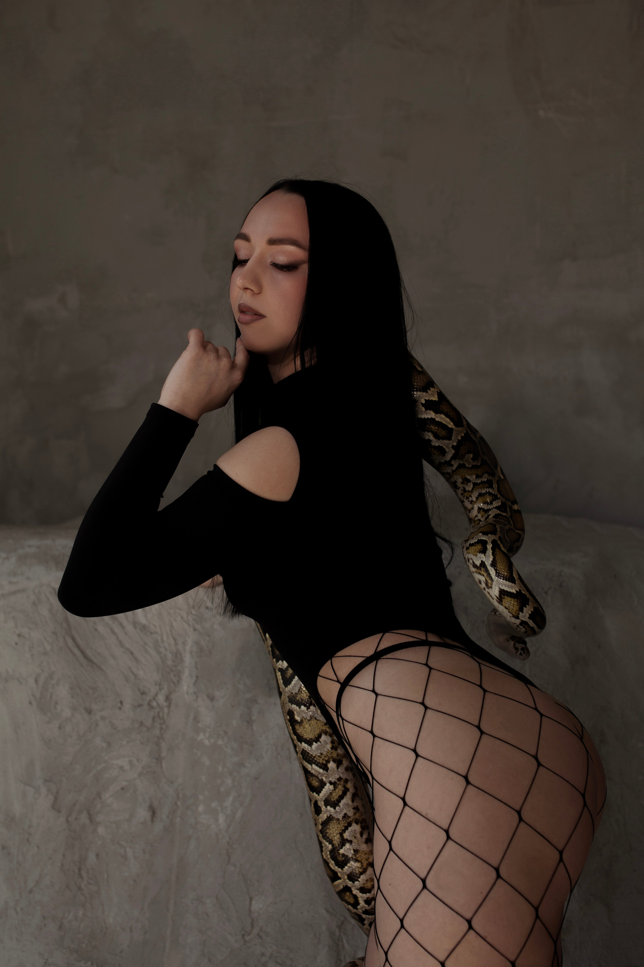 Со змеями. Анастасия Майорова фотограф Москва