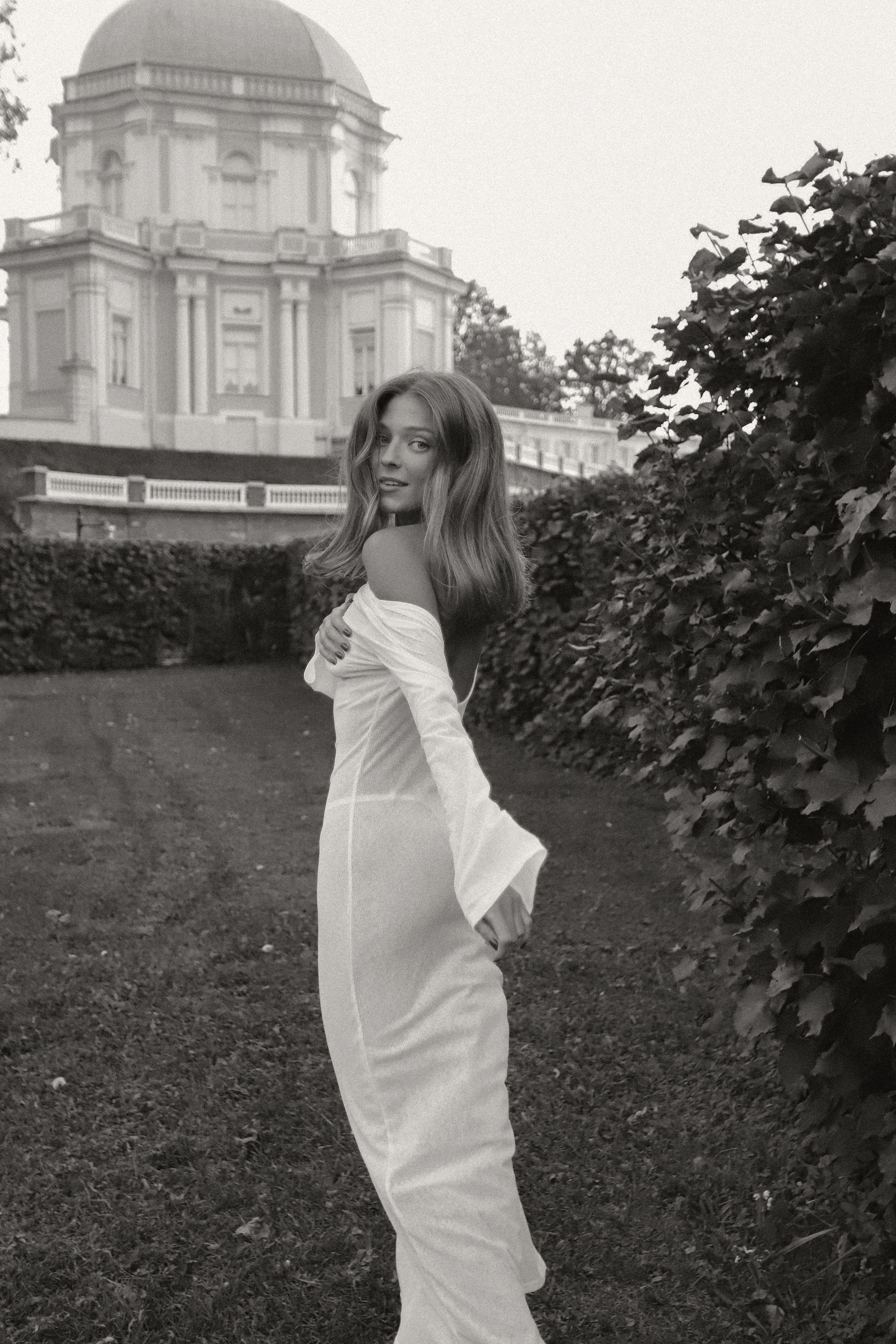 INDIVIDUAL. RONYNIKA PHOTOGRAPHER