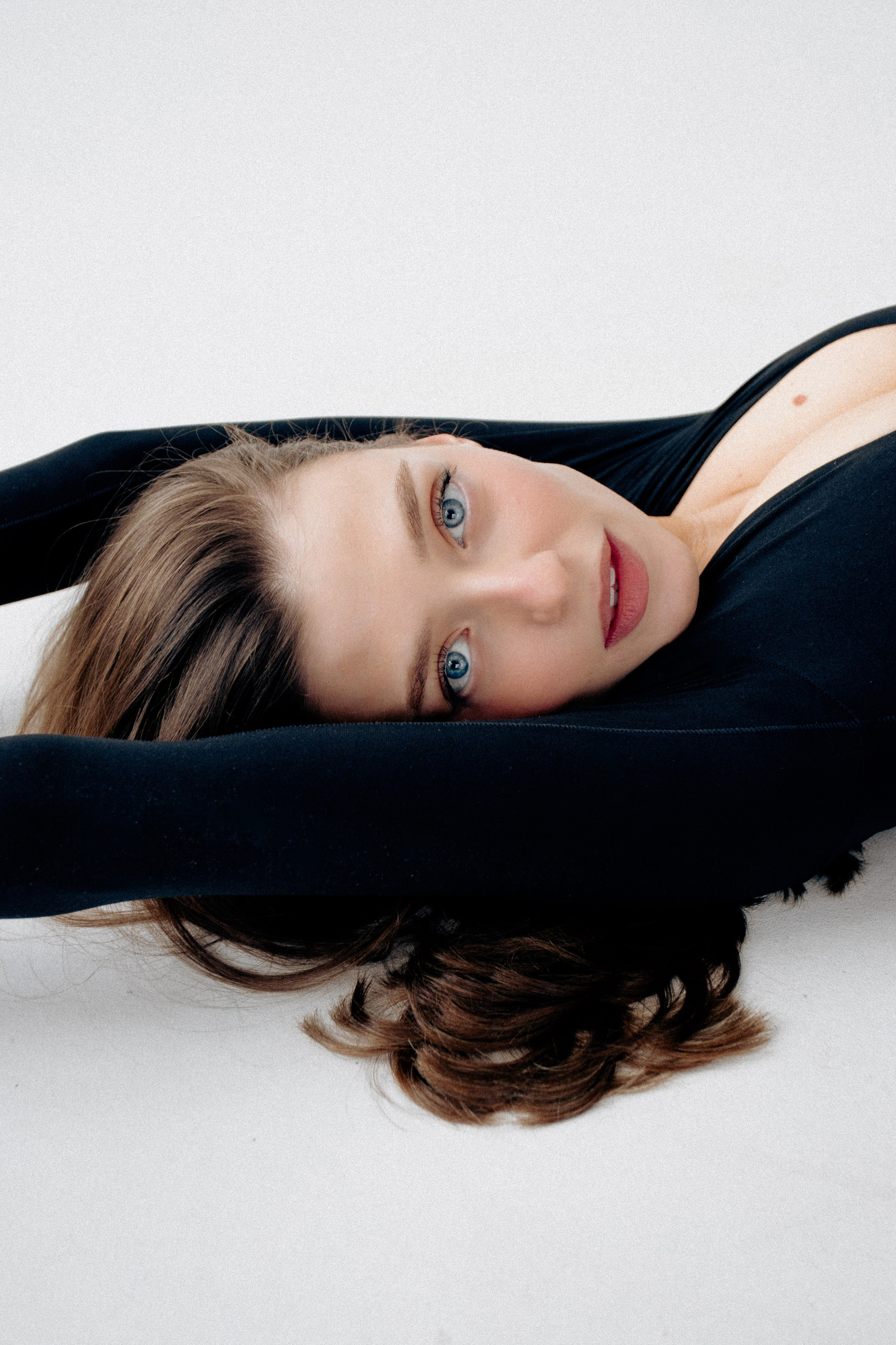 INDIVIDUAL. RONYNIKA PHOTOGRAPHER