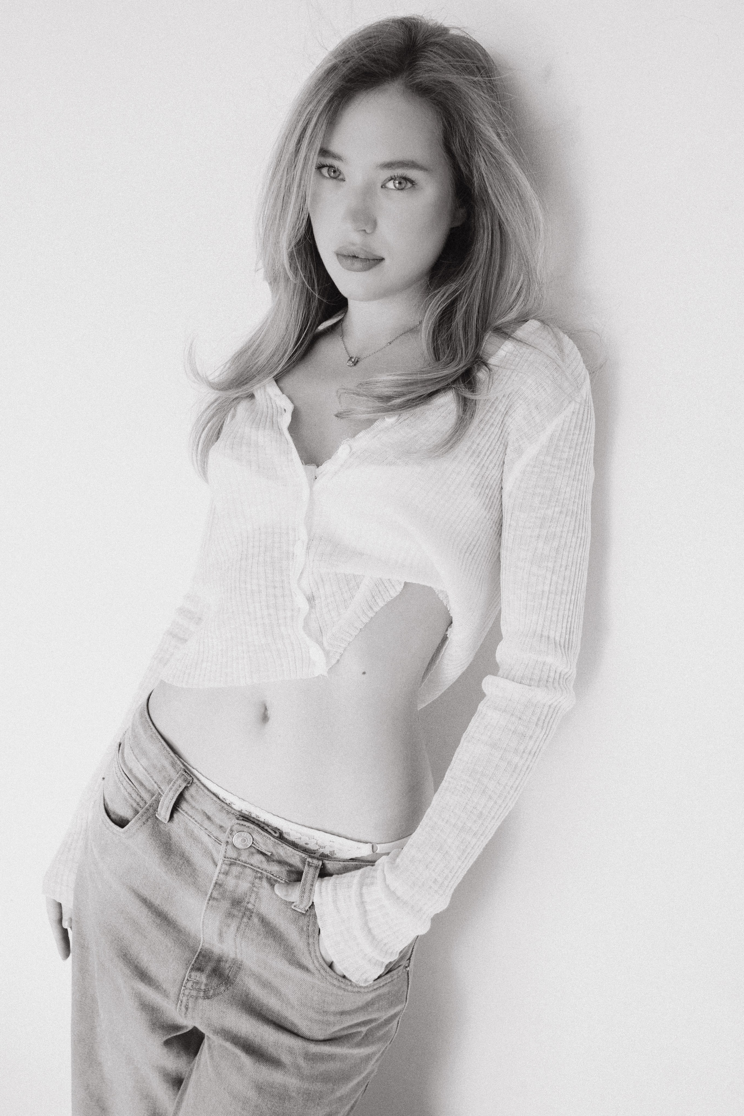 INDIVIDUAL. RONYNIKA PHOTOGRAPHER