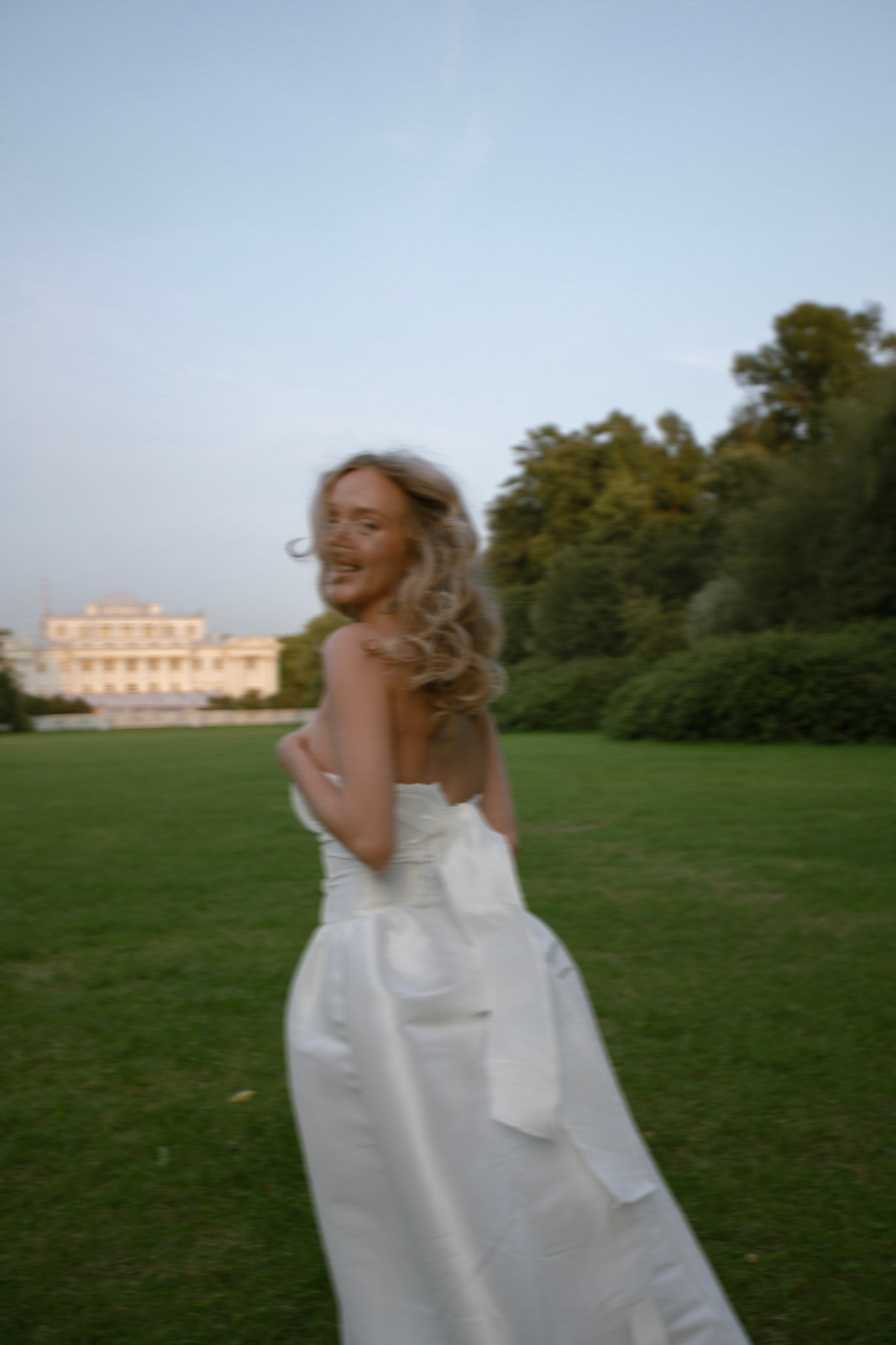 INDIVIDUAL. RONYNIKA PHOTOGRAPHER