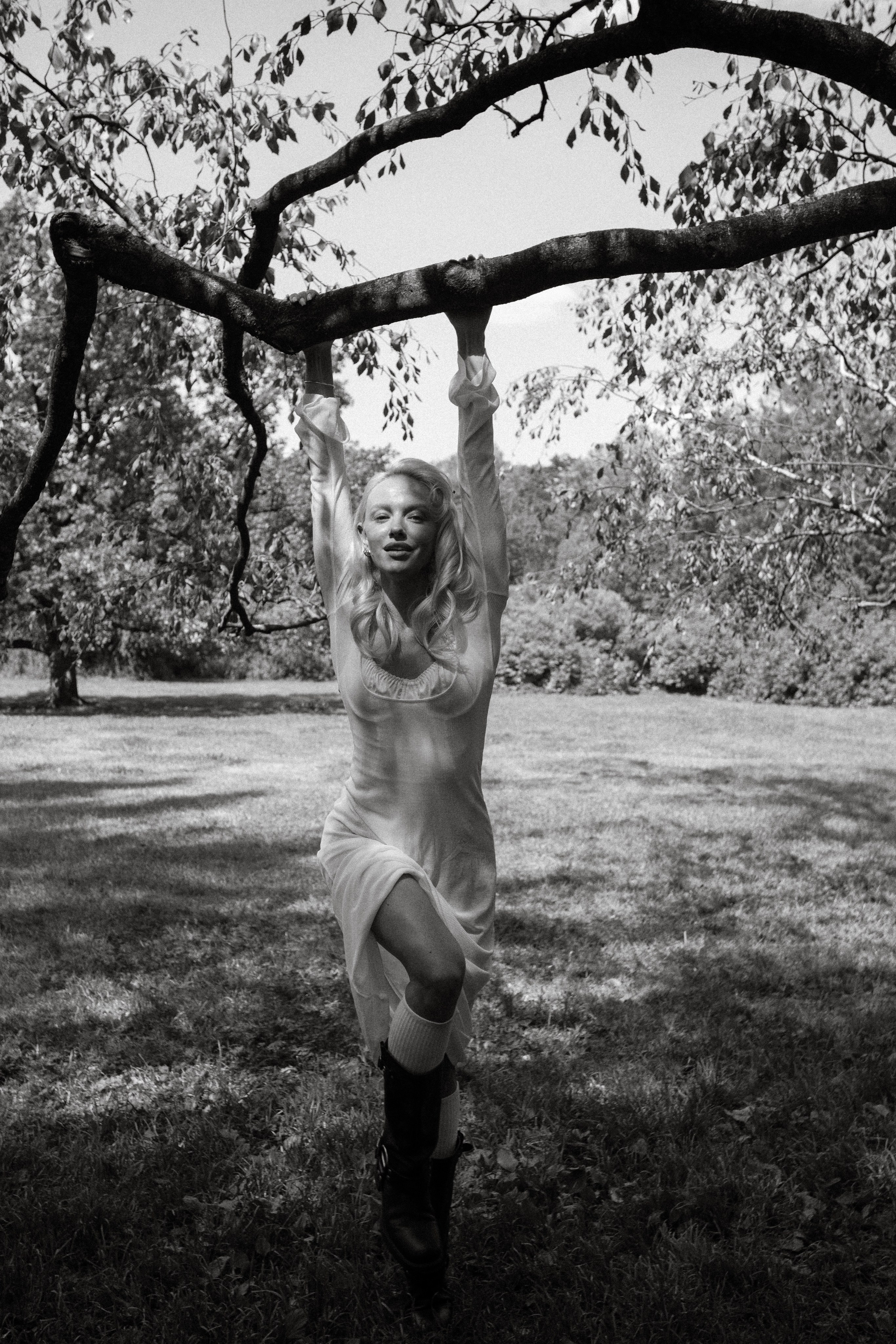 INDIVIDUAL. RONYNIKA PHOTOGRAPHER