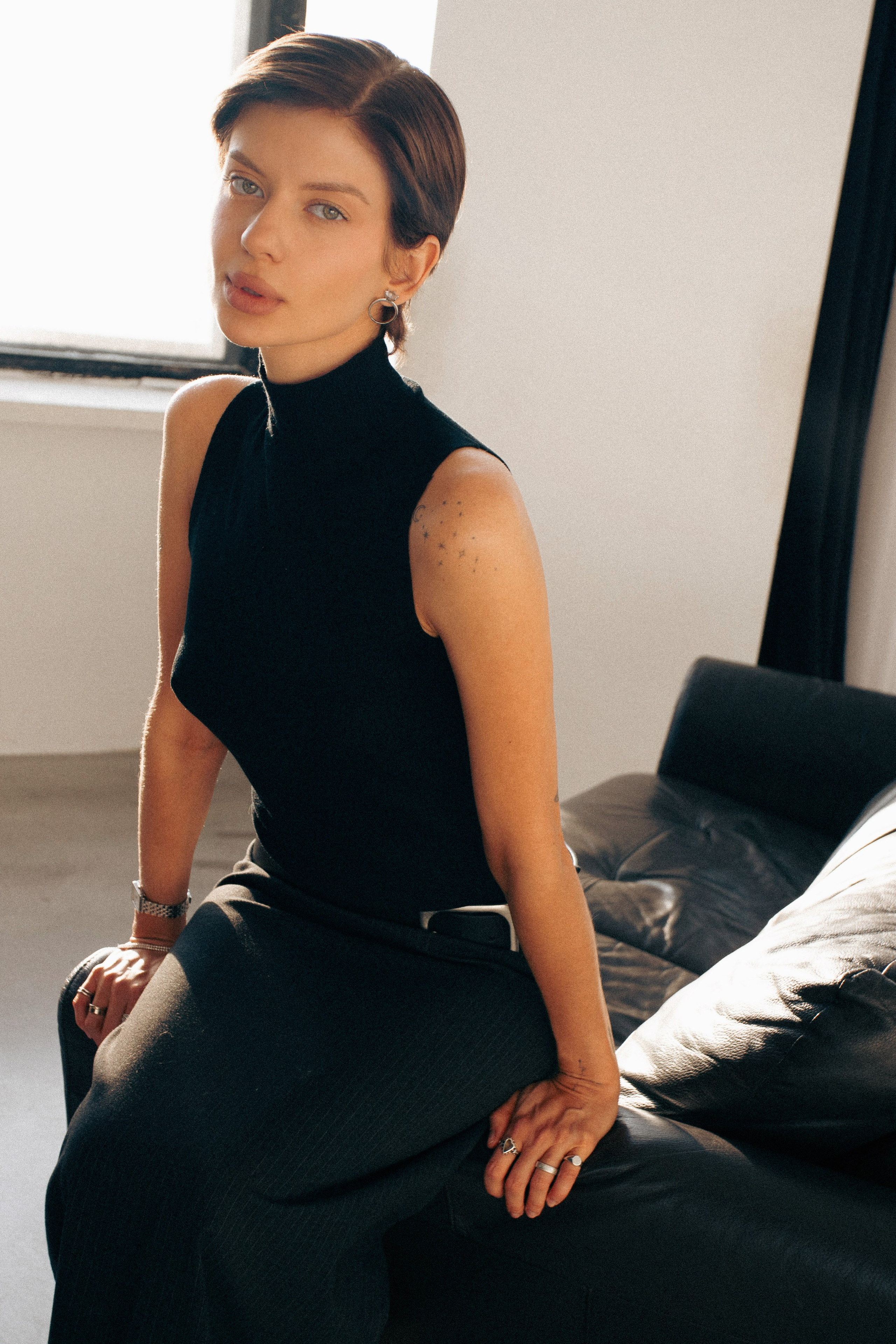 INDIVIDUAL. RONYNIKA PHOTOGRAPHER