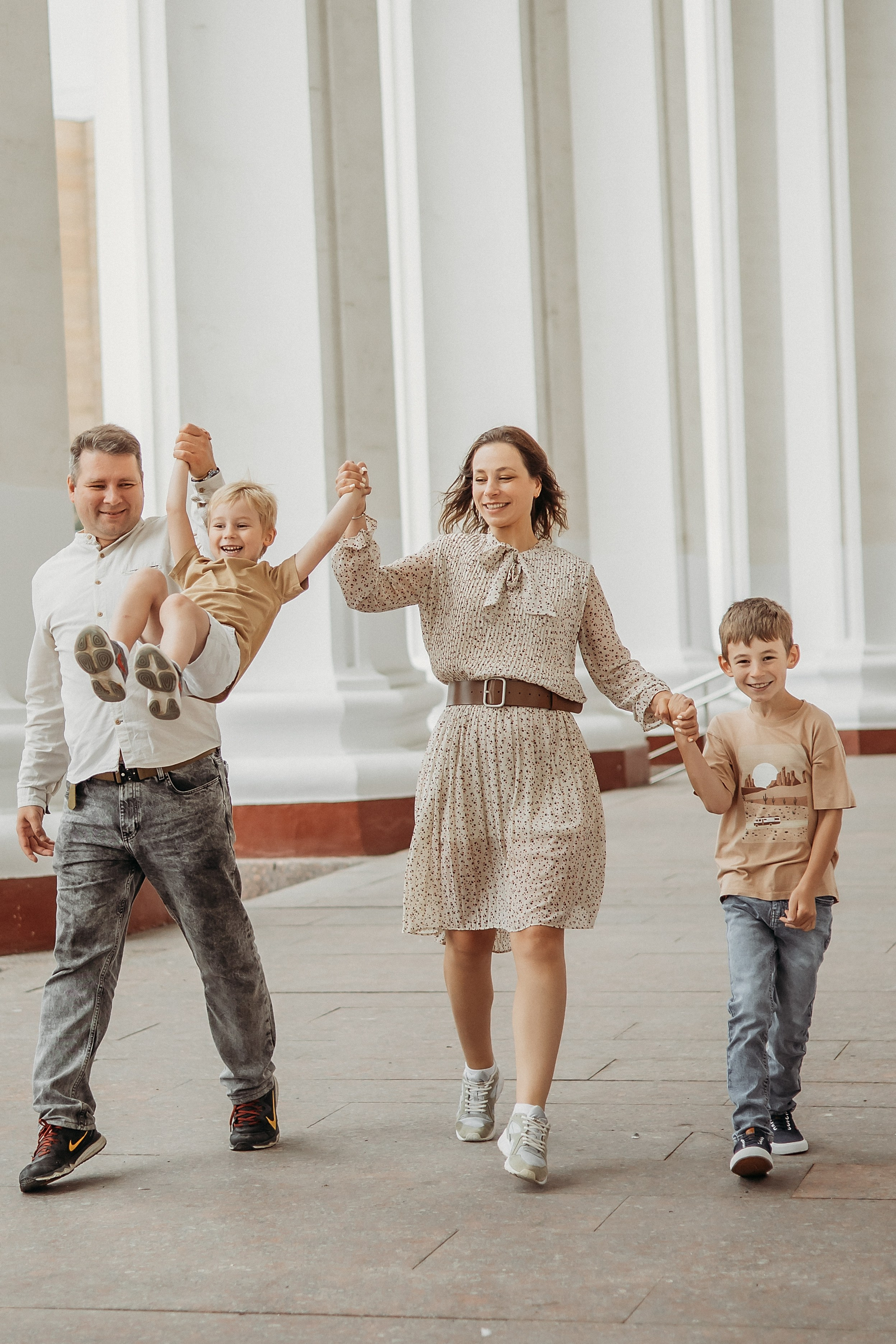 Александра с семьей