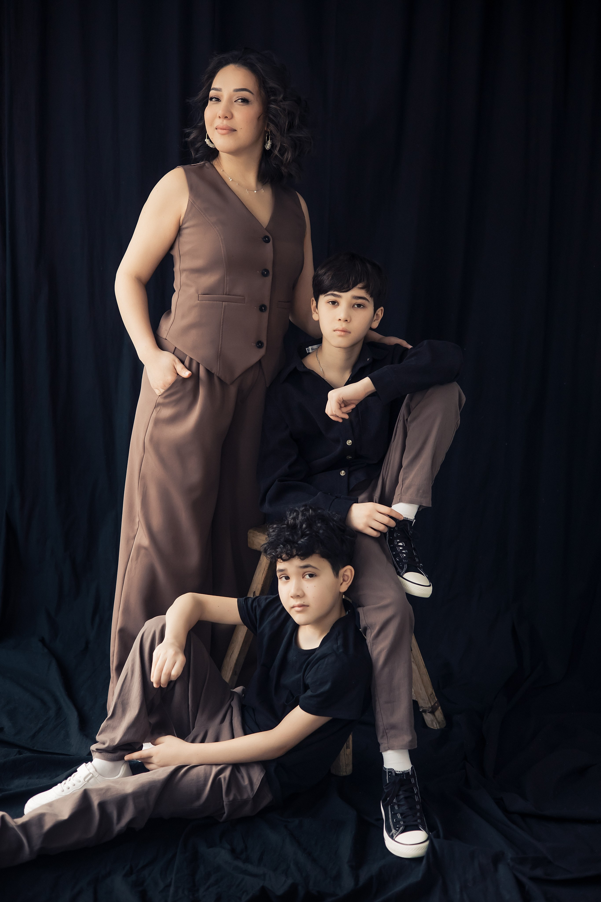 Ширин с сыновьями