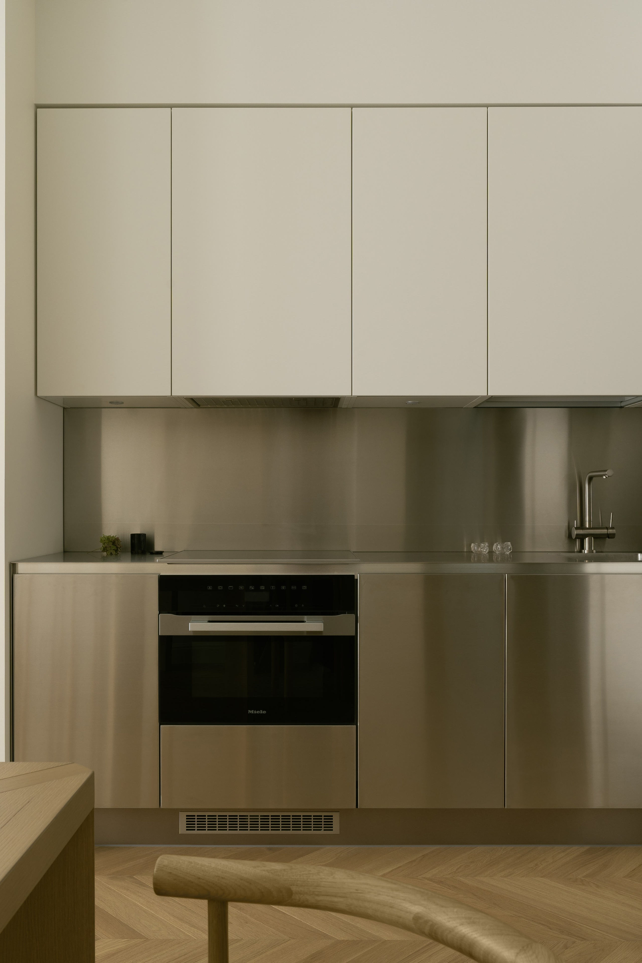 Минималистичная квартира на Васильевском 09.25. Интерьерный фотограф в Санкт-Петербурге Диана Аносова