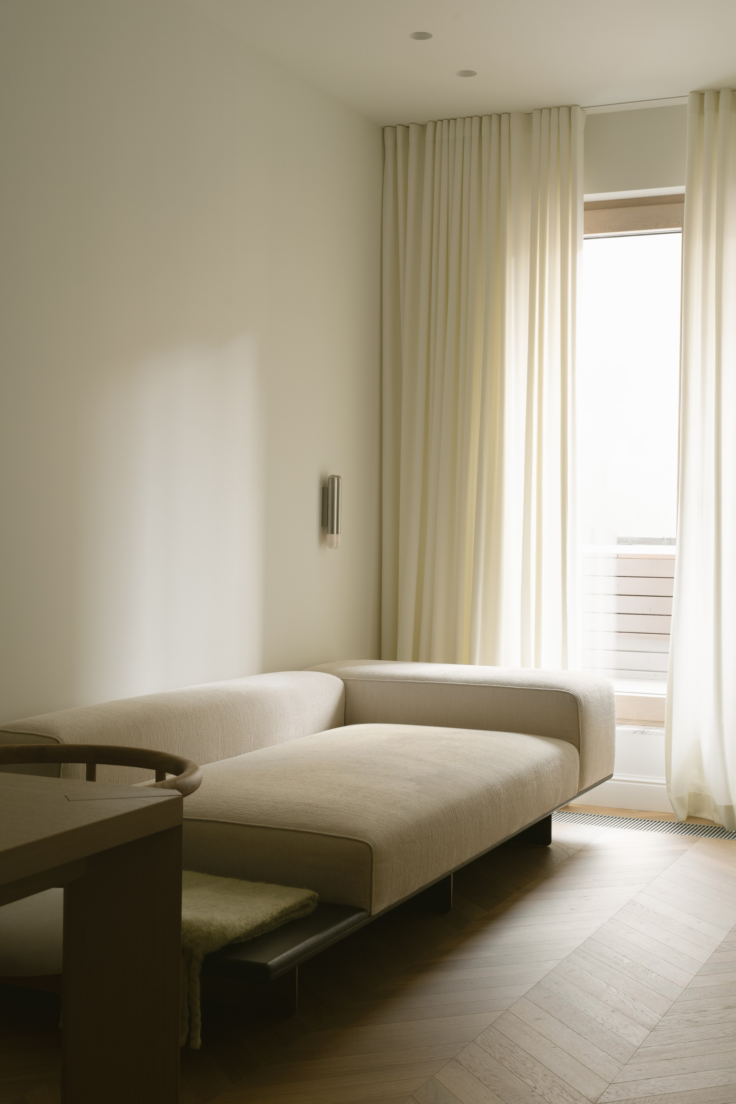 Минималистичная квартира на Васильевском 09.25. Интерьерный фотограф в Санкт-Петербурге Диана Аносова