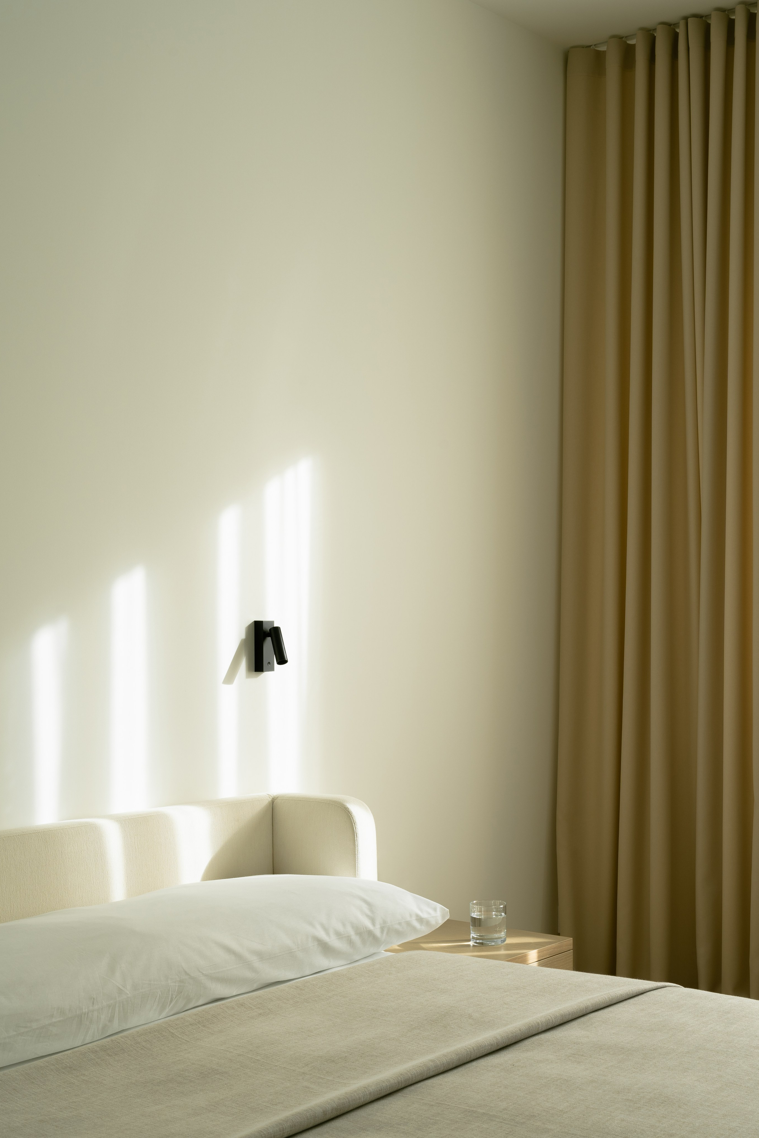 Минималистичная квартира на Васильевском 09.25. Интерьерный фотограф в Санкт-Петербурге Диана Аносова