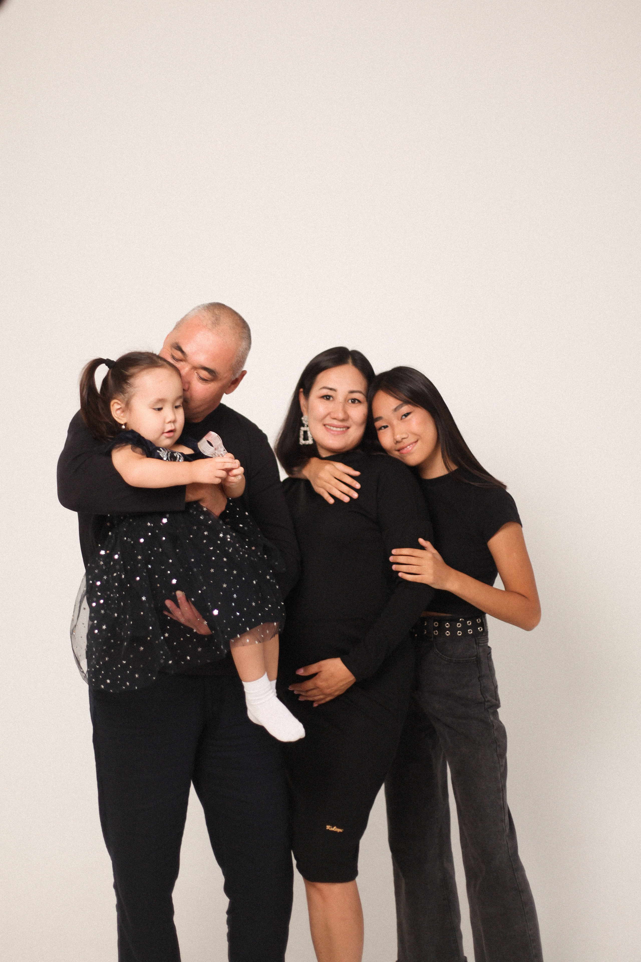 Жанна + Ерболат + Руфина + Тимур + Амаль + Асель