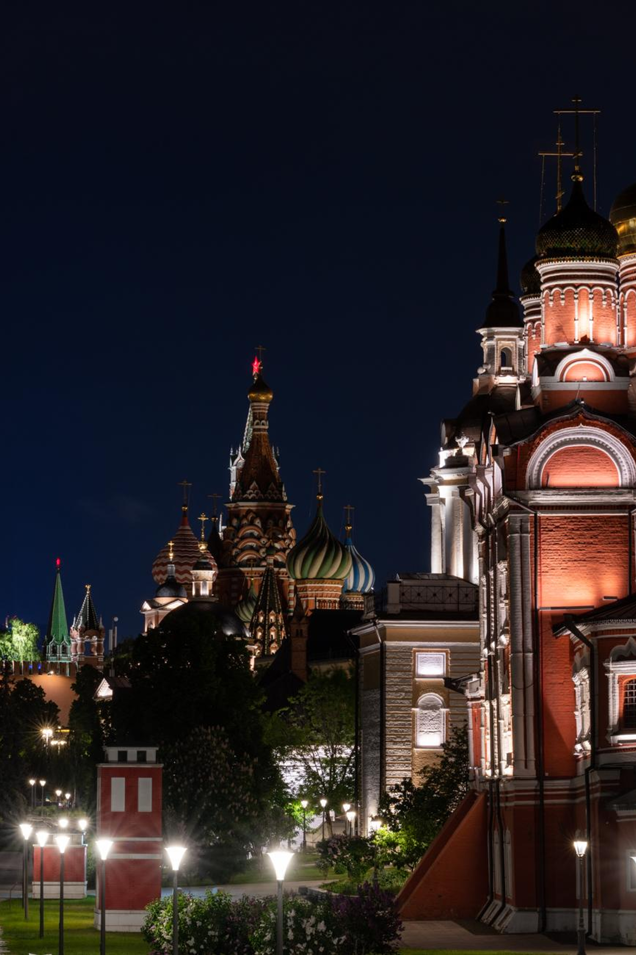 Путешествия и города. Фотограф для дизайнеров, застройщиков и бизнеса — интерьеры и архитектура — Свободный Роман в Москве и по России