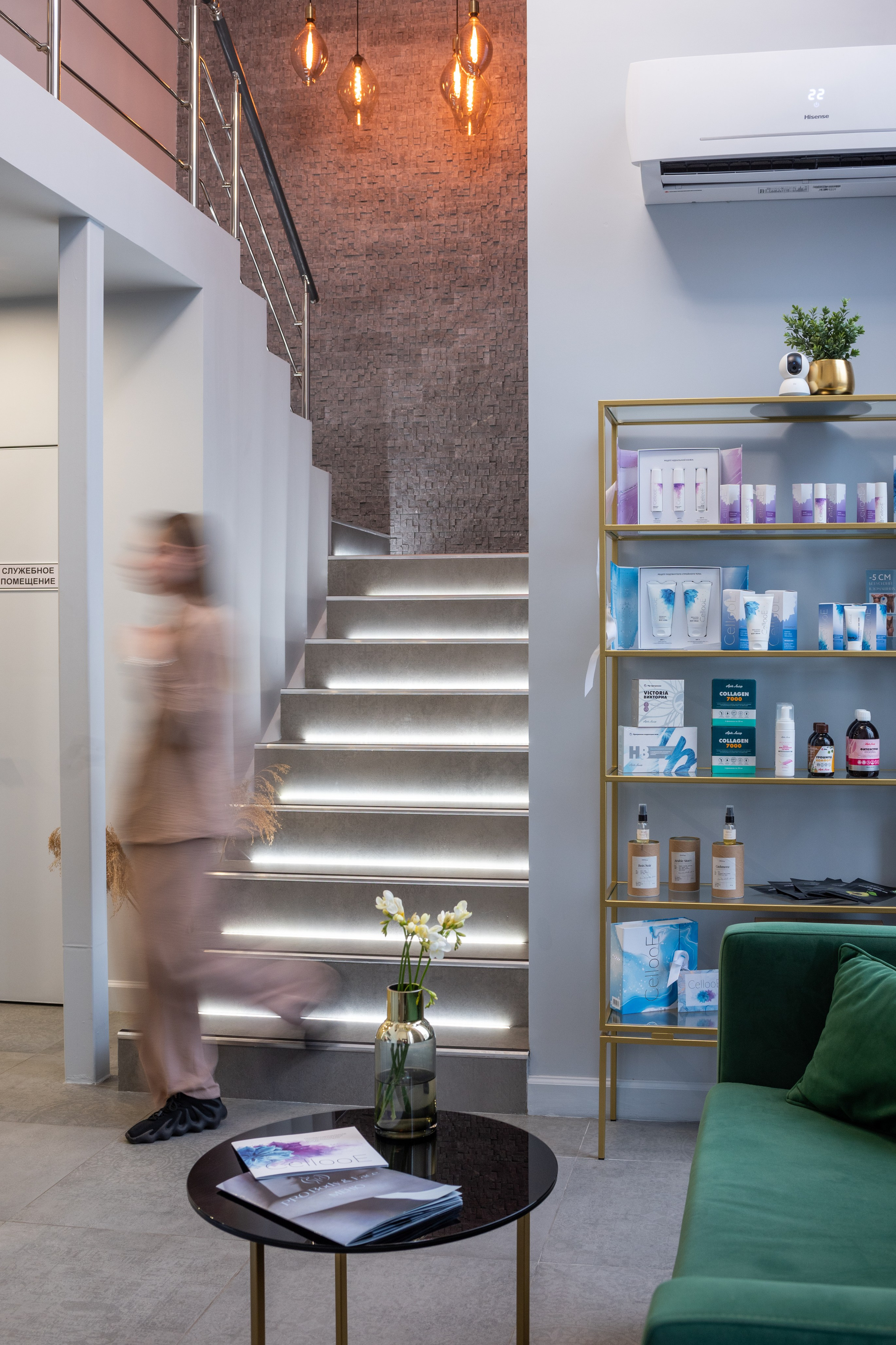 Фотосъёмка сети магазинов дверей — кейс | Роман Свободный. Роман Свободный — интерьерная и архитектурная съёмка, Москва и МО