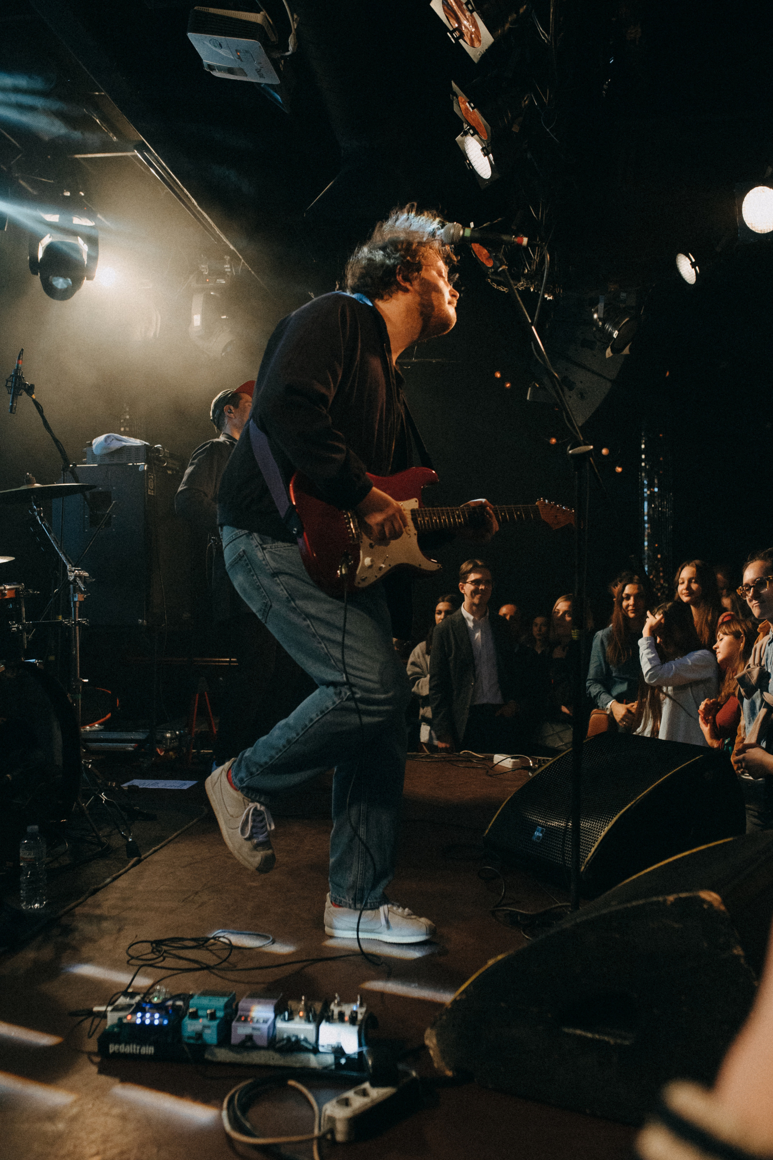 Pompeya — live concert /16Tons (Moscow)