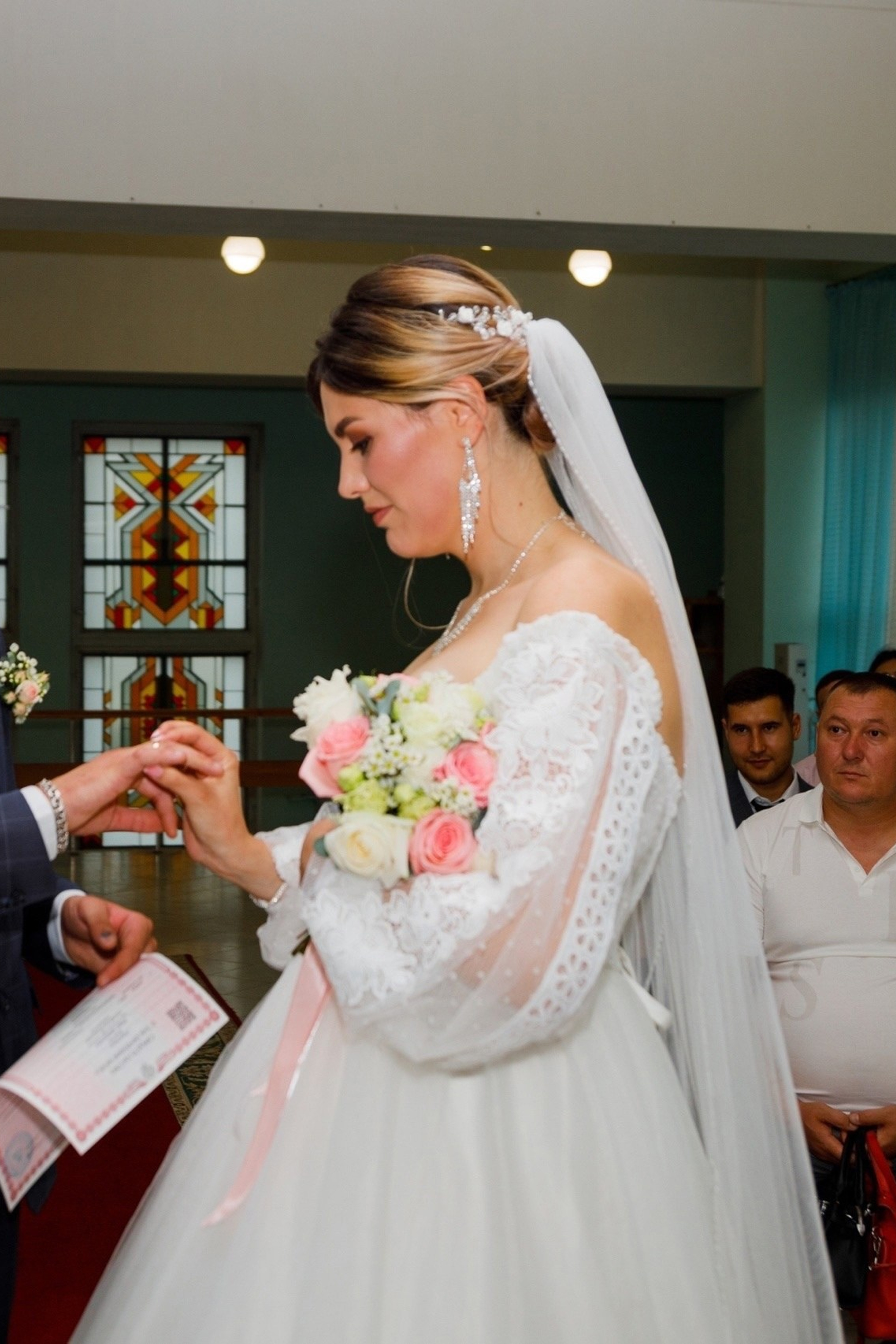 Свадебная фотосессия в ЗАГСе