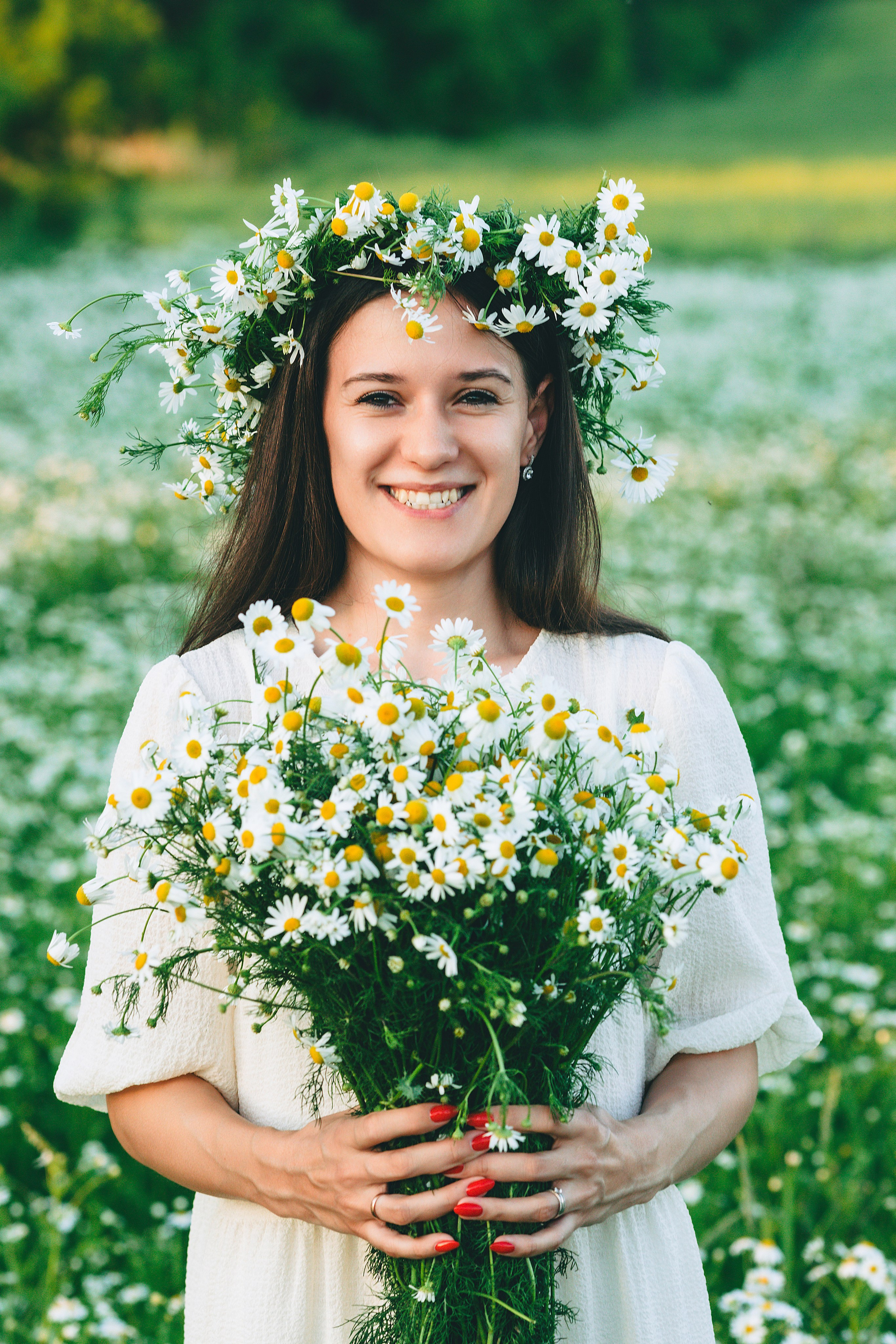 Индивидуальная фотосессия в ромашковом поле