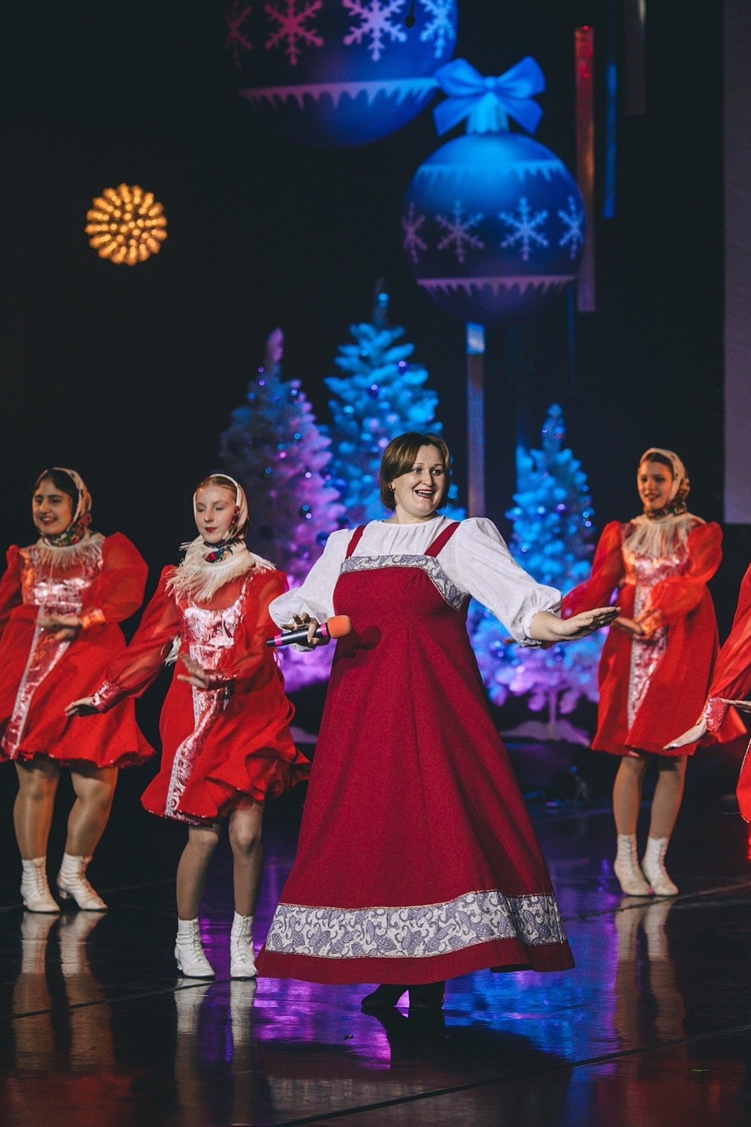 Концерт «Рождество добрых дел» в Культурный комплекс «Центральный»