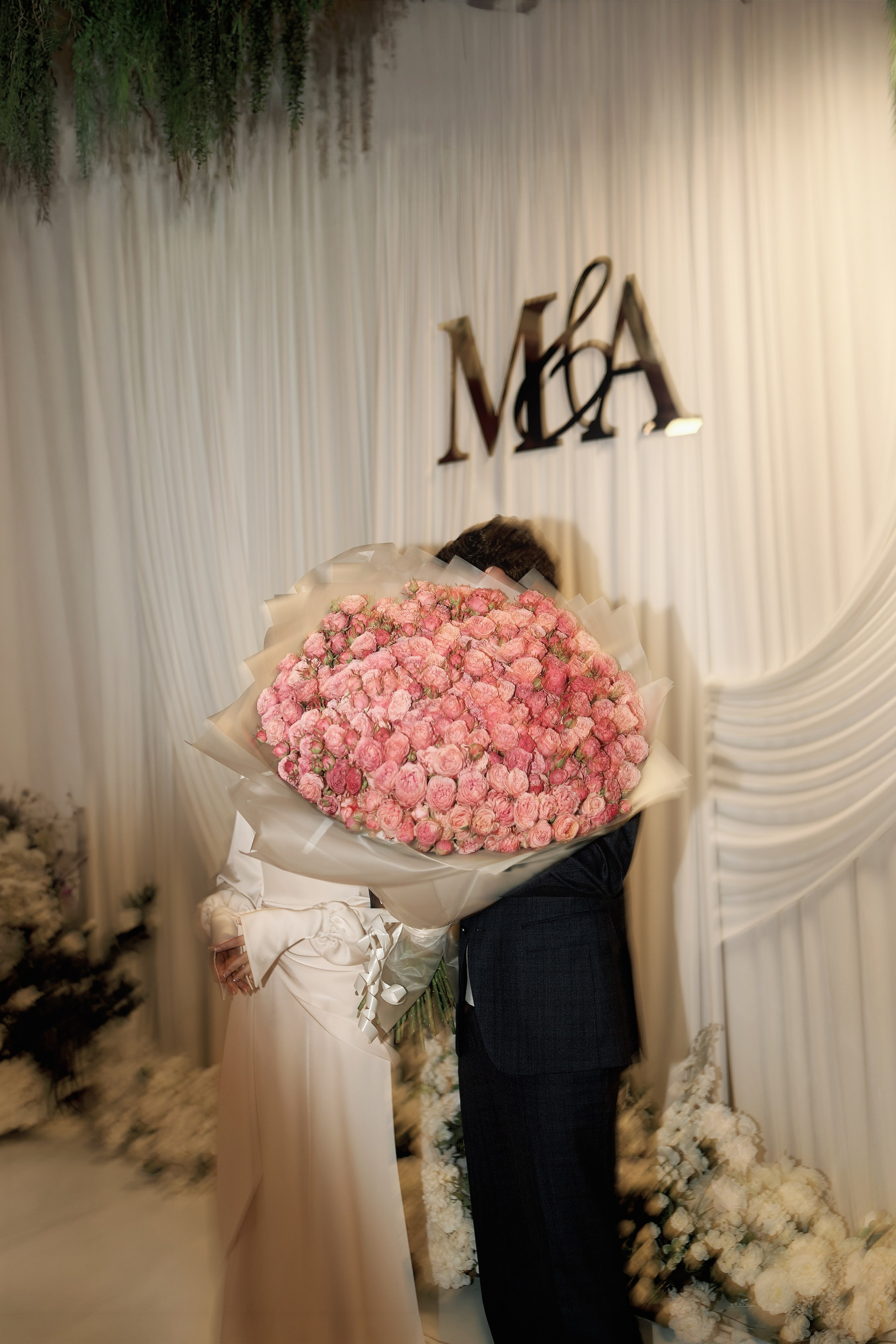 Wedding. Photography personal / love / family / for brands