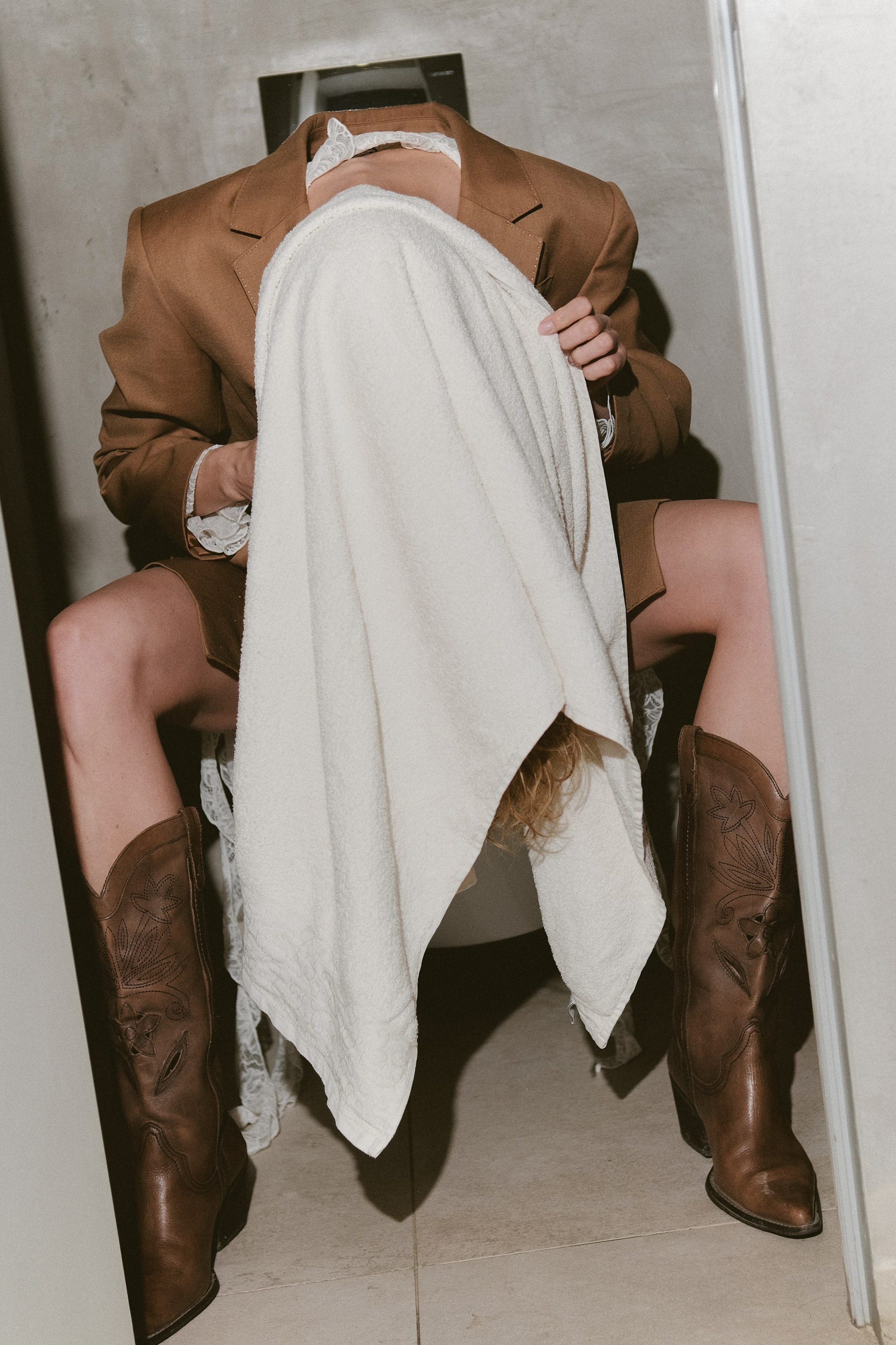 Оля Никишина для SHUGA