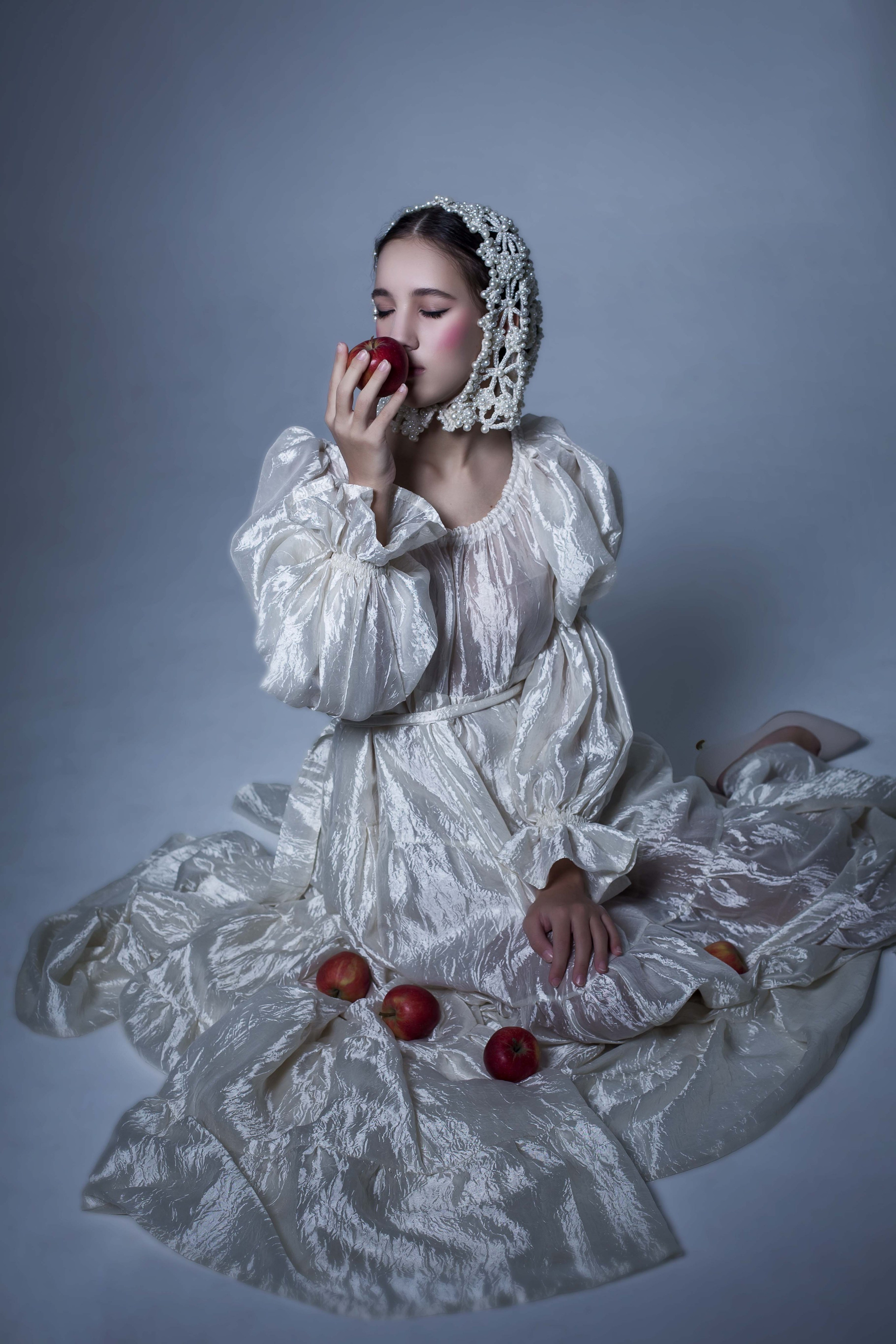 Белоснежка