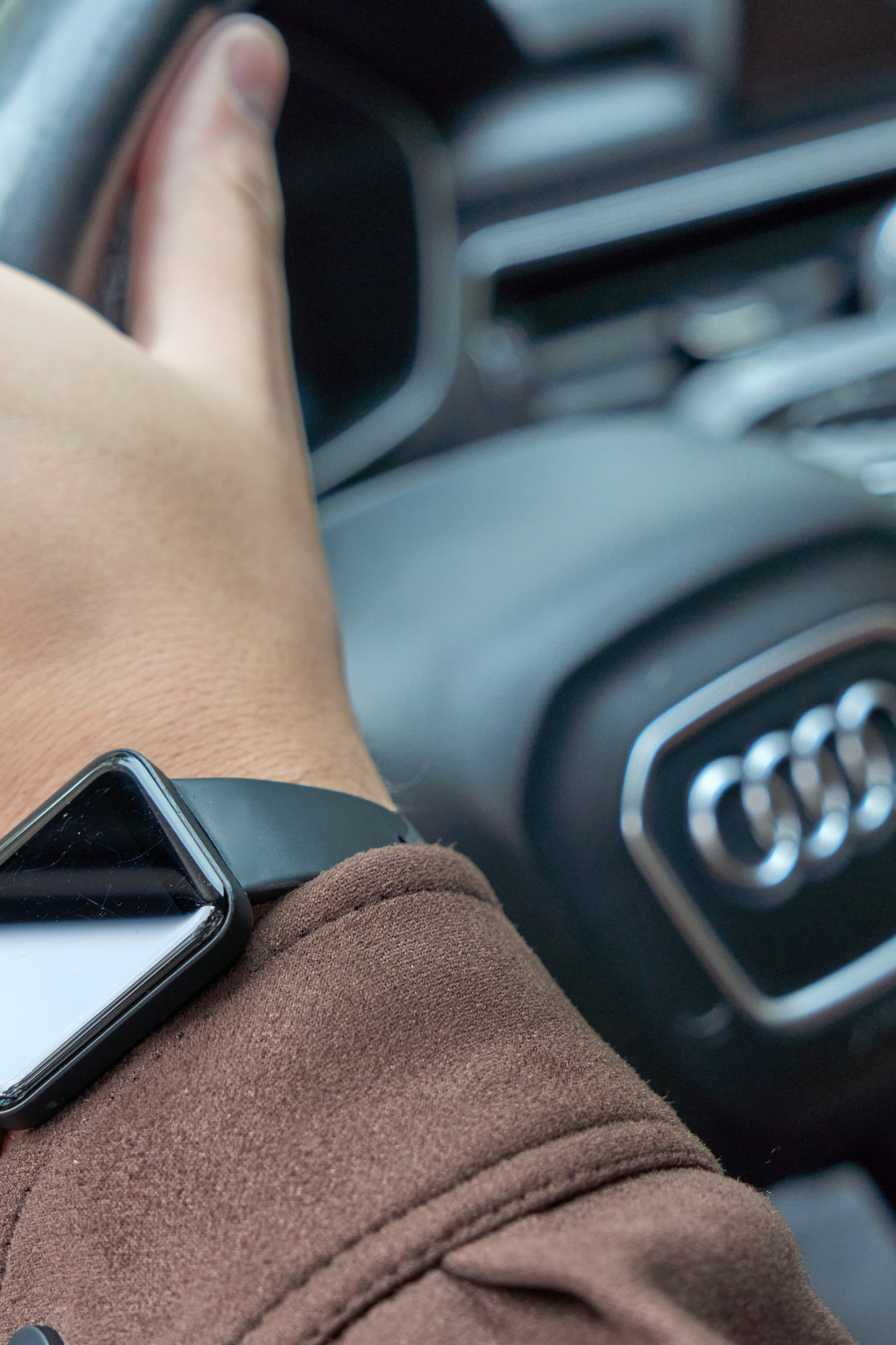 Автомобили