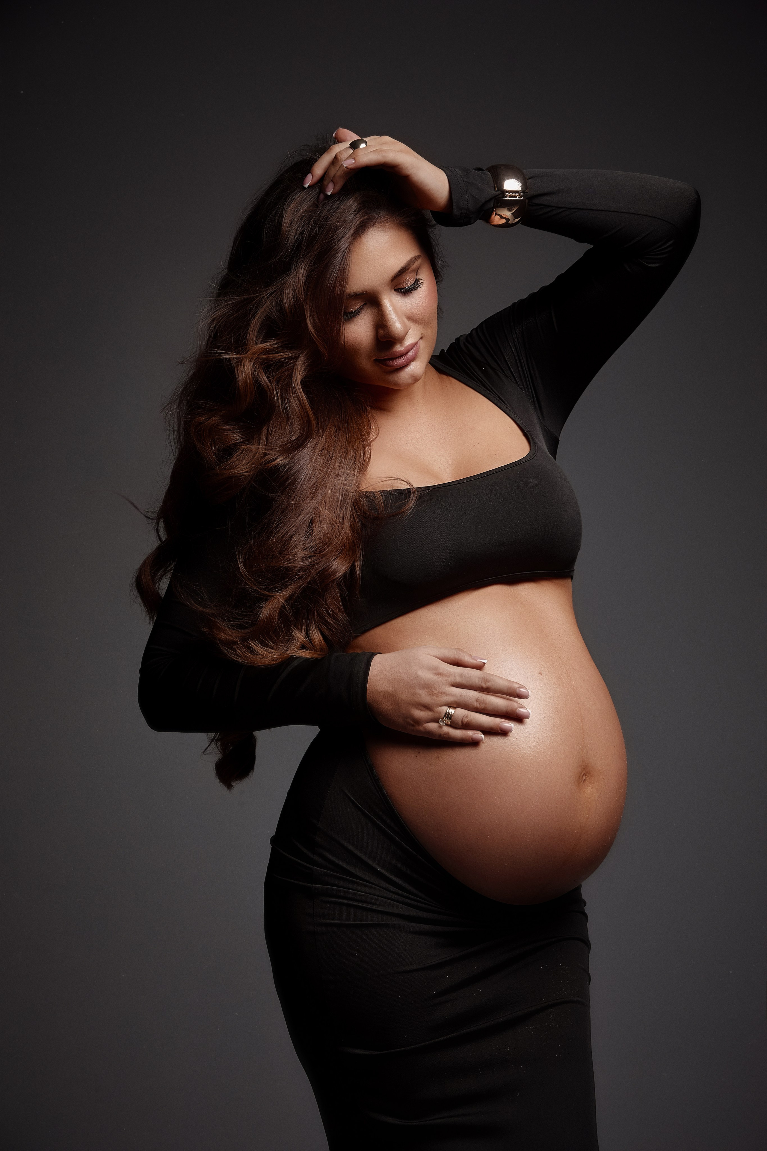 Платье черное. Tatya Lushchyk профессиональный фотограф в Минске. Фотосессия беременности и индивидуальные съемки
