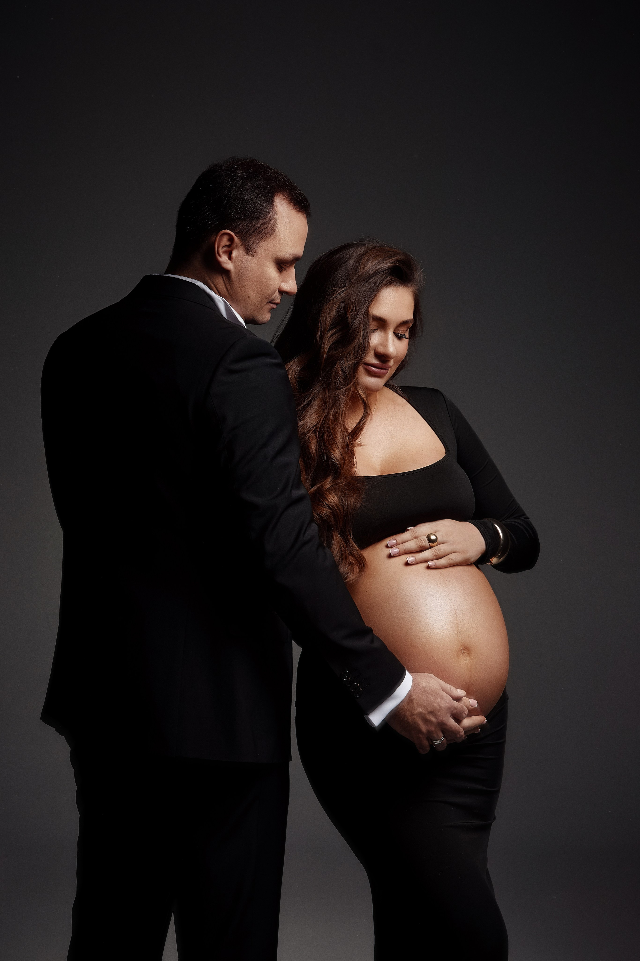 Платье черное. Tatya Lushchyk профессиональный фотограф в Минске. Фотосессия беременности и индивидуальные съемки