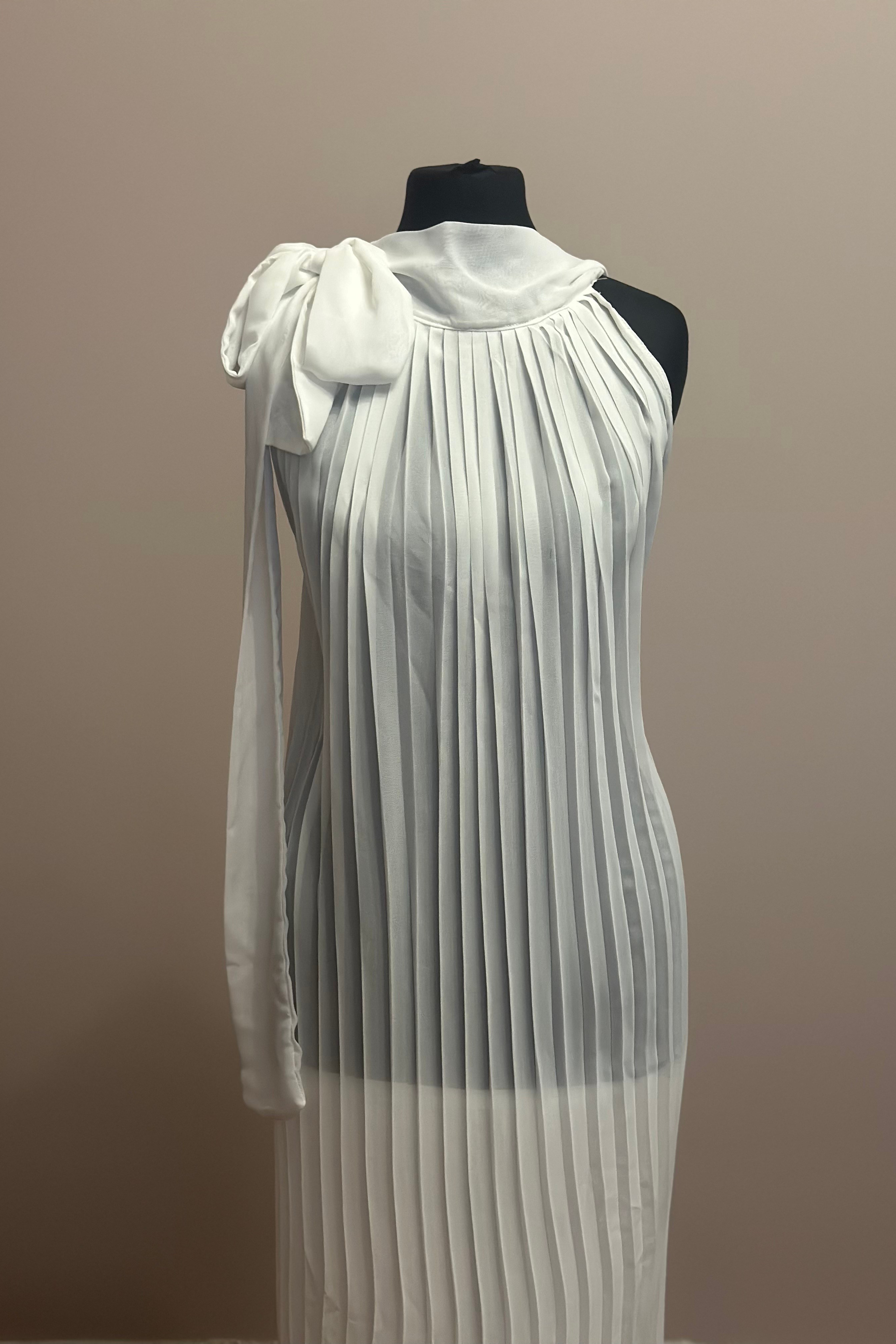 Платье. Tatya Lushchyk профессиональный фотограф в Минске. Фотосессия беременности и индивидуальные съемки