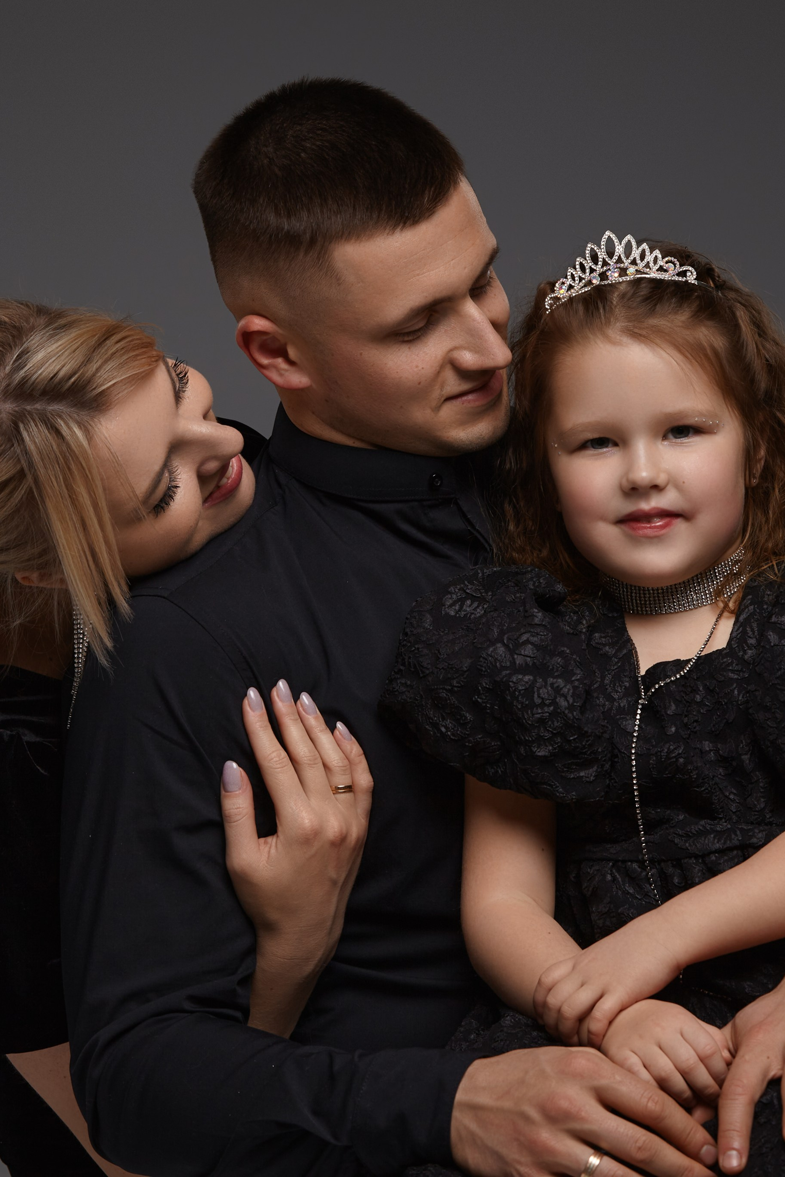 Полина и ее 5 лет. Tatya Lushchyk профессиональный фотограф в Минске. Фотосессия беременности и индивидуальные съемки