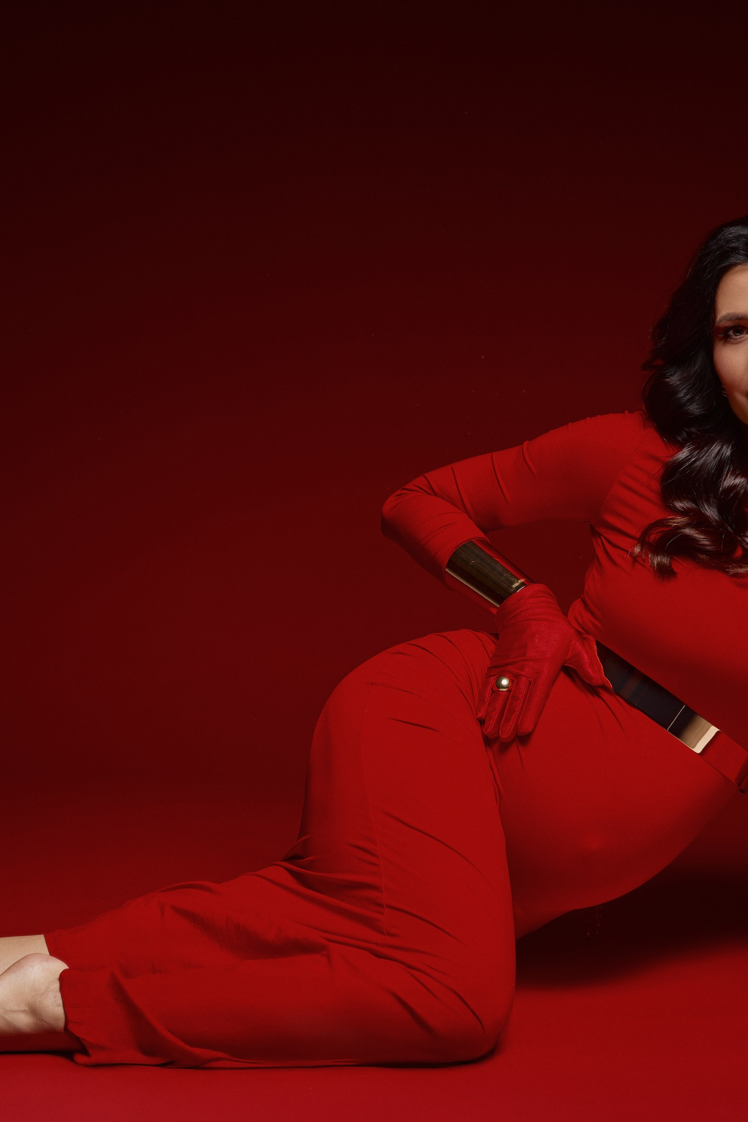 Платье красное. Tatya Lushchyk профессиональный фотограф в Минске. Фотосессия беременности и индивидуальные съемки