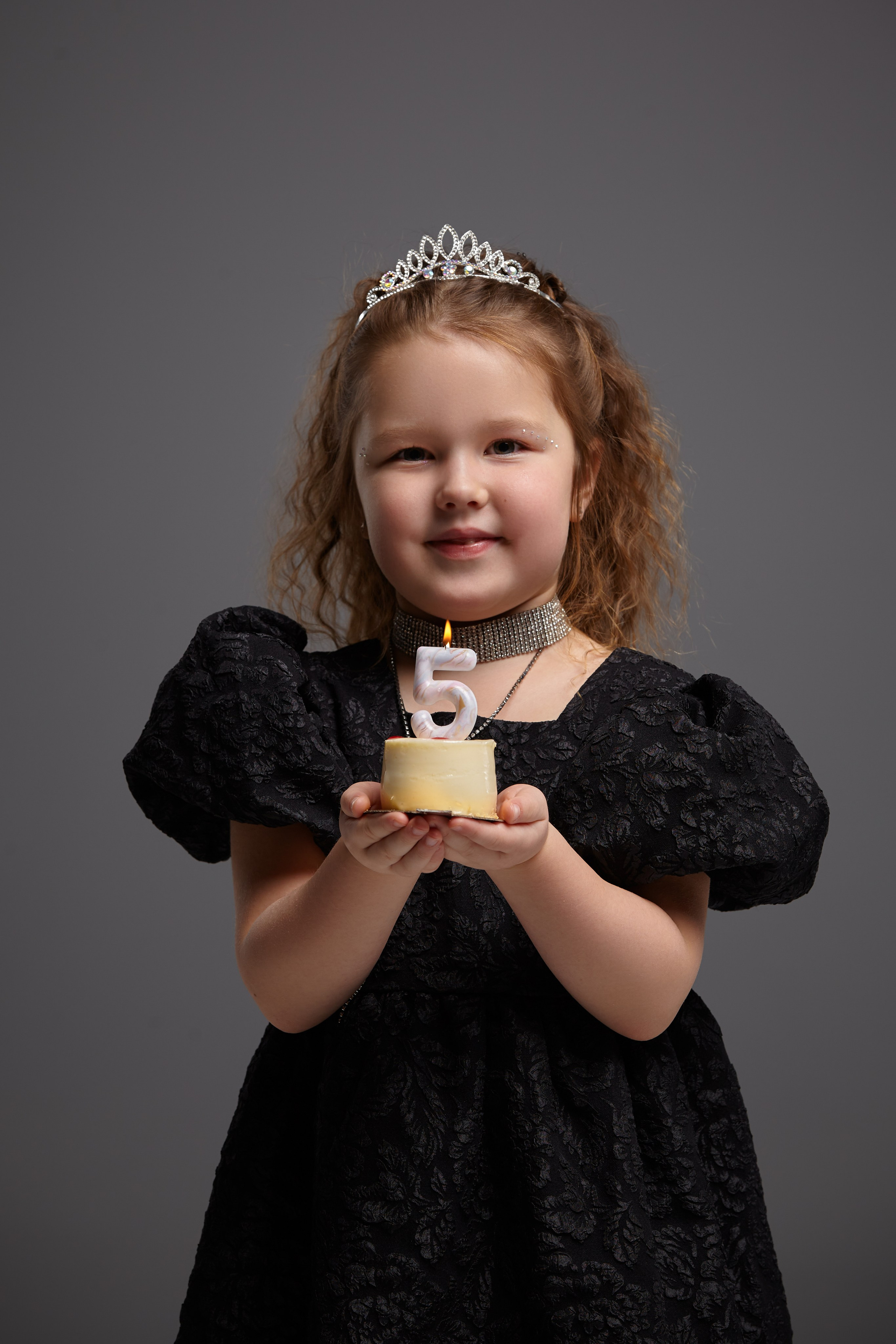 Полина и ее 5 лет. Tatya Lushchyk профессиональный фотограф в Минске. Фотосессия беременности и индивидуальные съемки