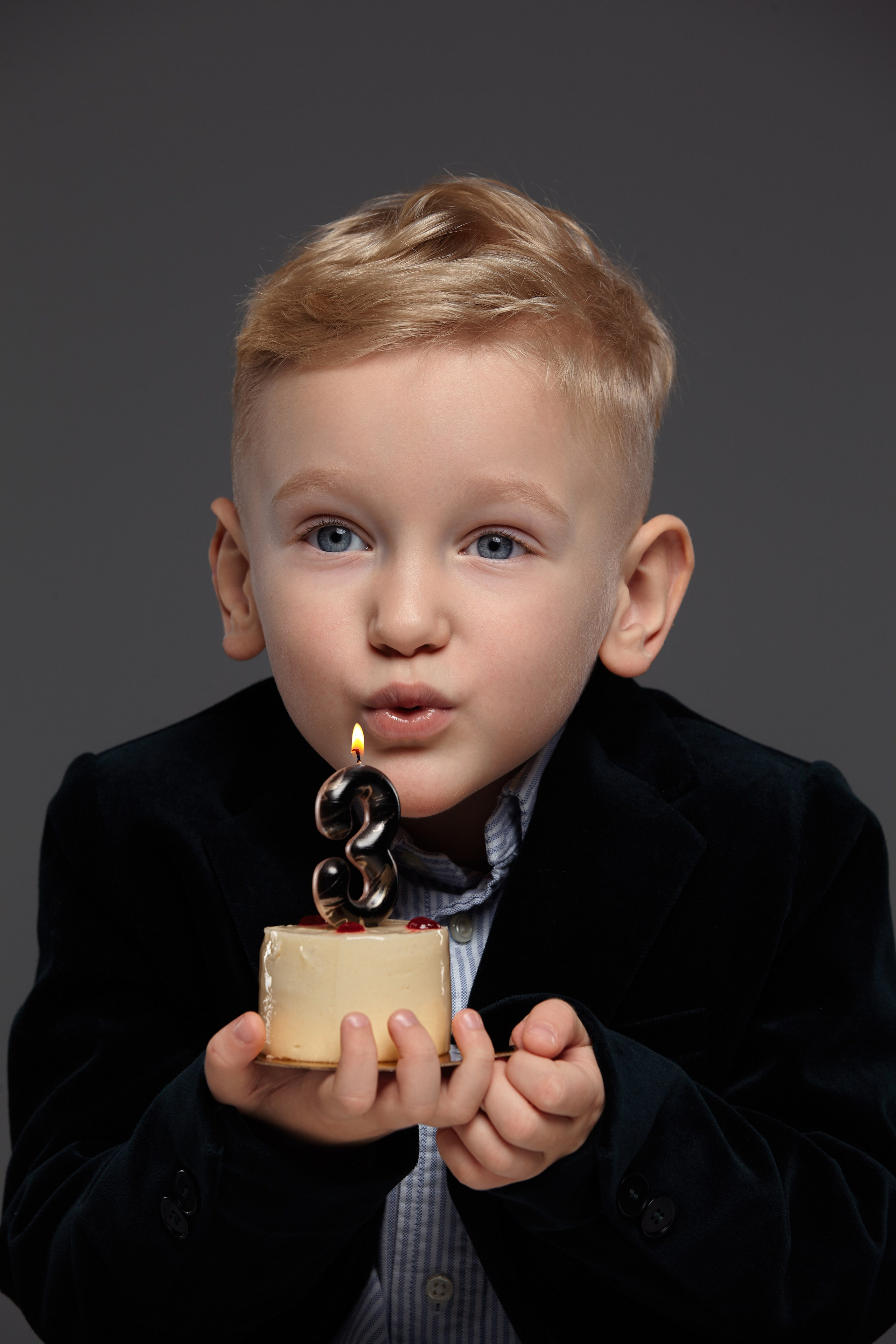 Тимур и его 3 годика. Tatya Lushchyk профессиональный фотограф в Минске. Фотосессия беременности и индивидуальные съемки