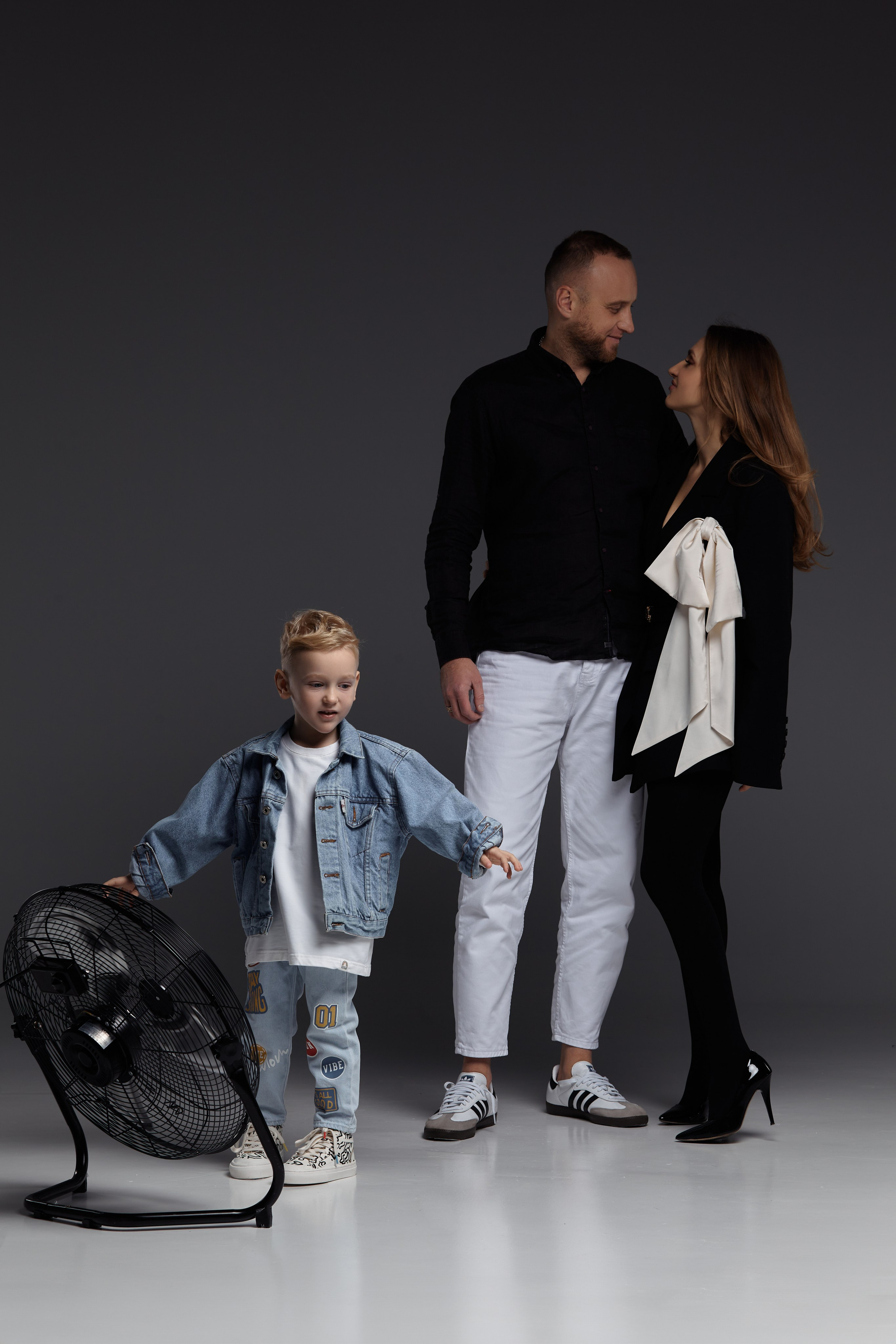 Тимур и его 3 годика. Tatya Lushchyk профессиональный фотограф в Минске. Фотосессия беременности и индивидуальные съемки