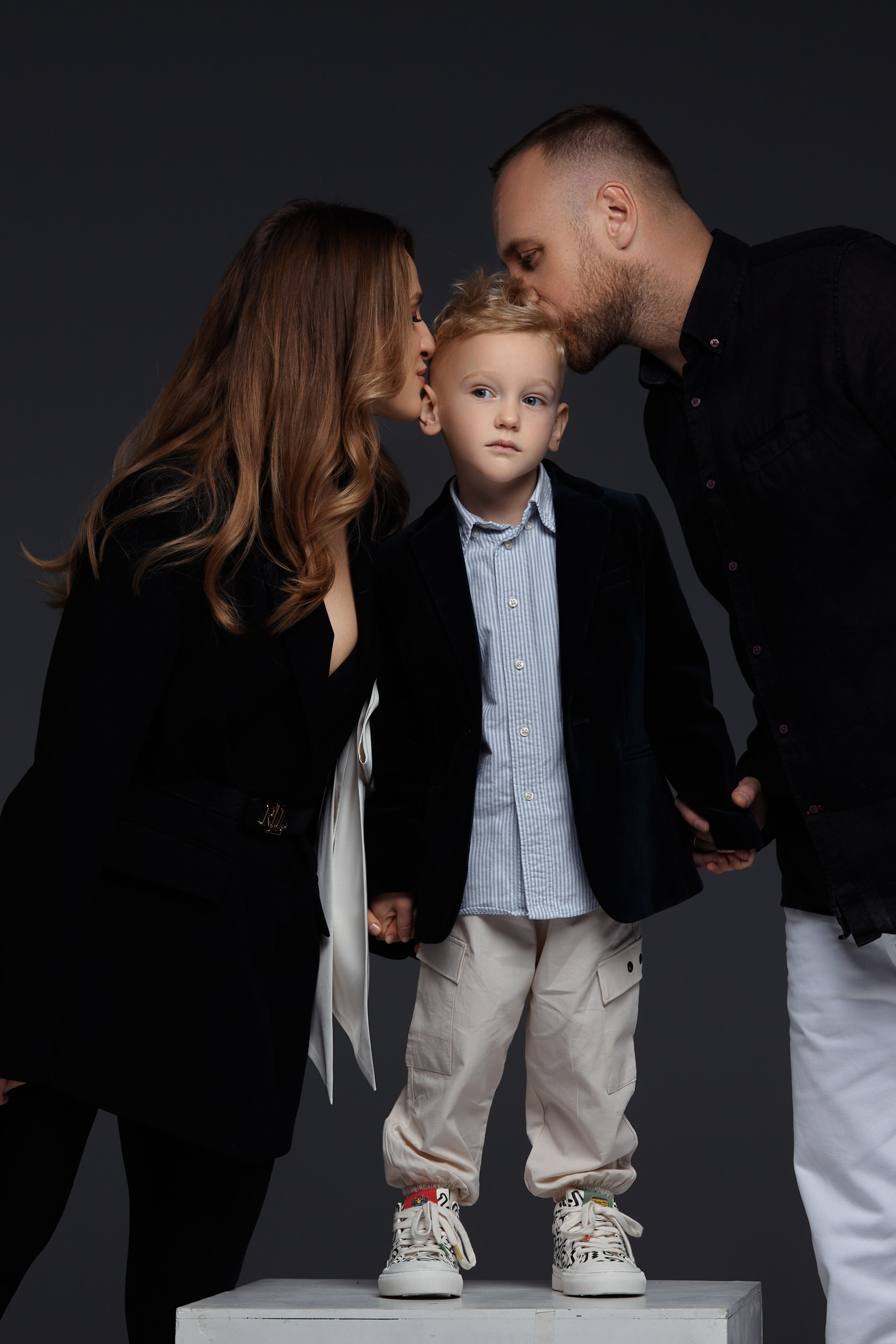 Тимур и его 3 годика. Tatya Lushchyk профессиональный фотограф в Минске. Фотосессия беременности и индивидуальные съемки