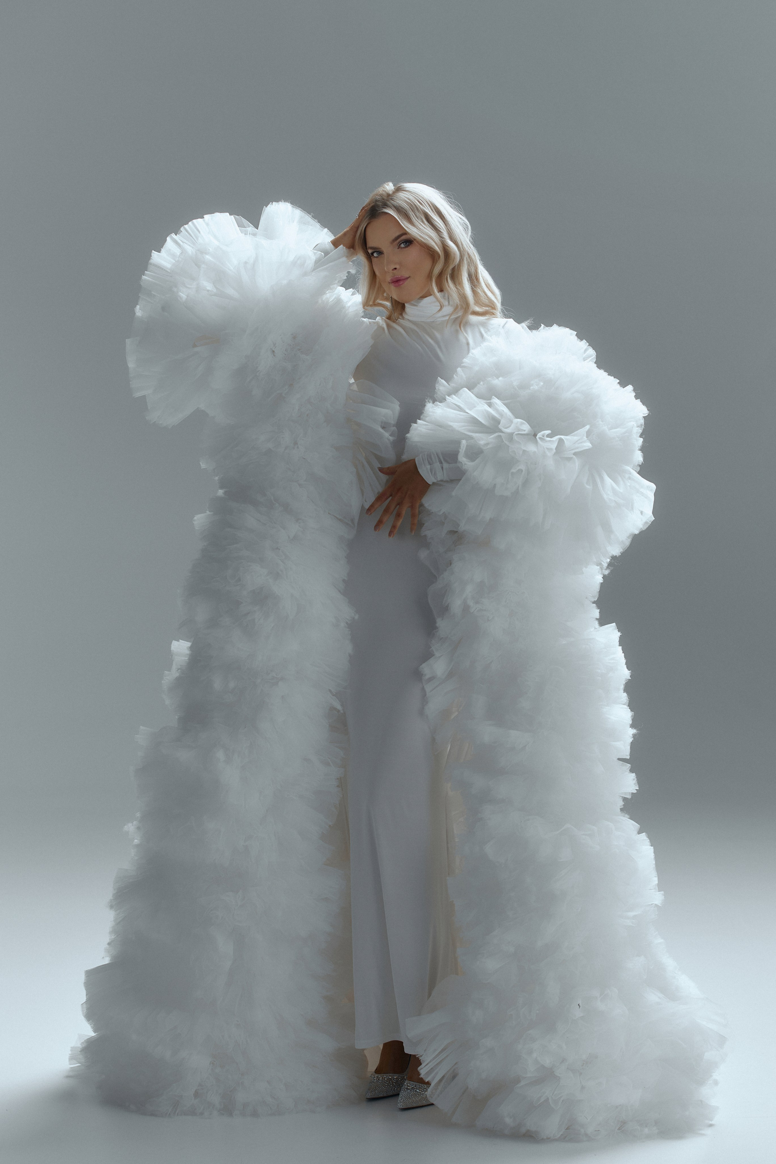 Накидка белая. Tatya Lushchyk профессиональный фотограф в Минске. Фотосессия беременности и индивидуальные съемки