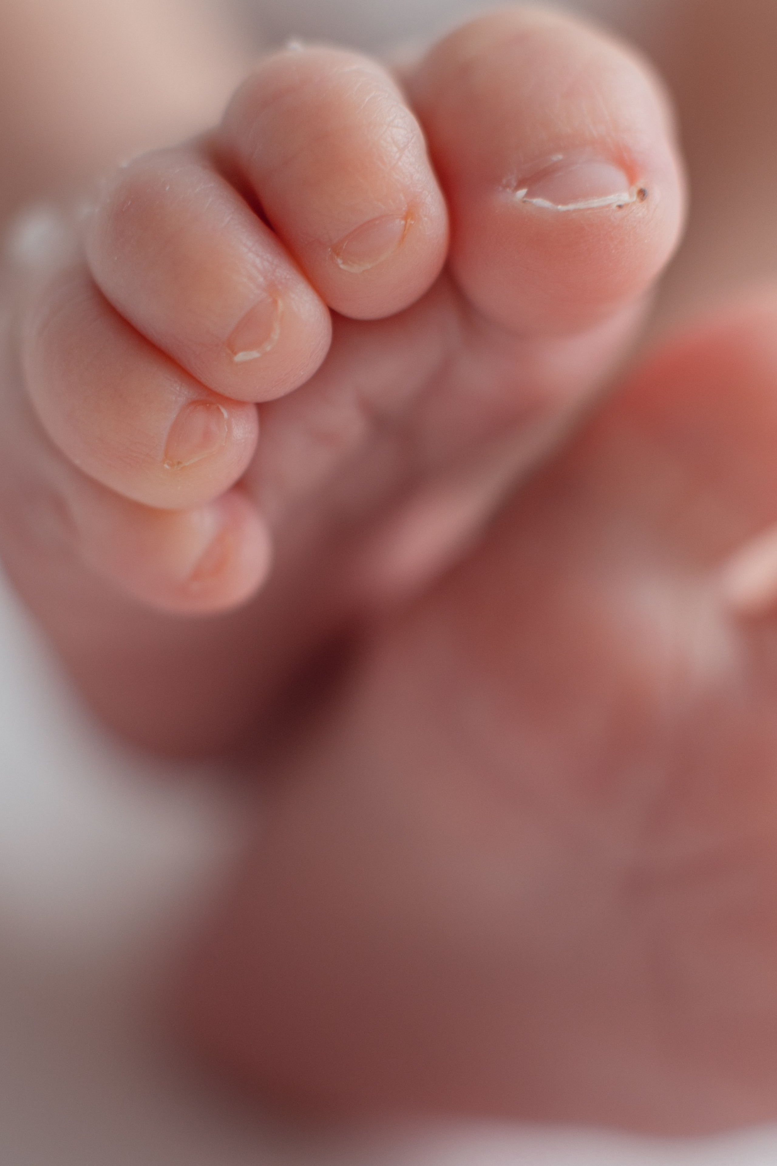 Полезные статьи. Фотостудия для новорожденных и малышей в Твери — На ручки