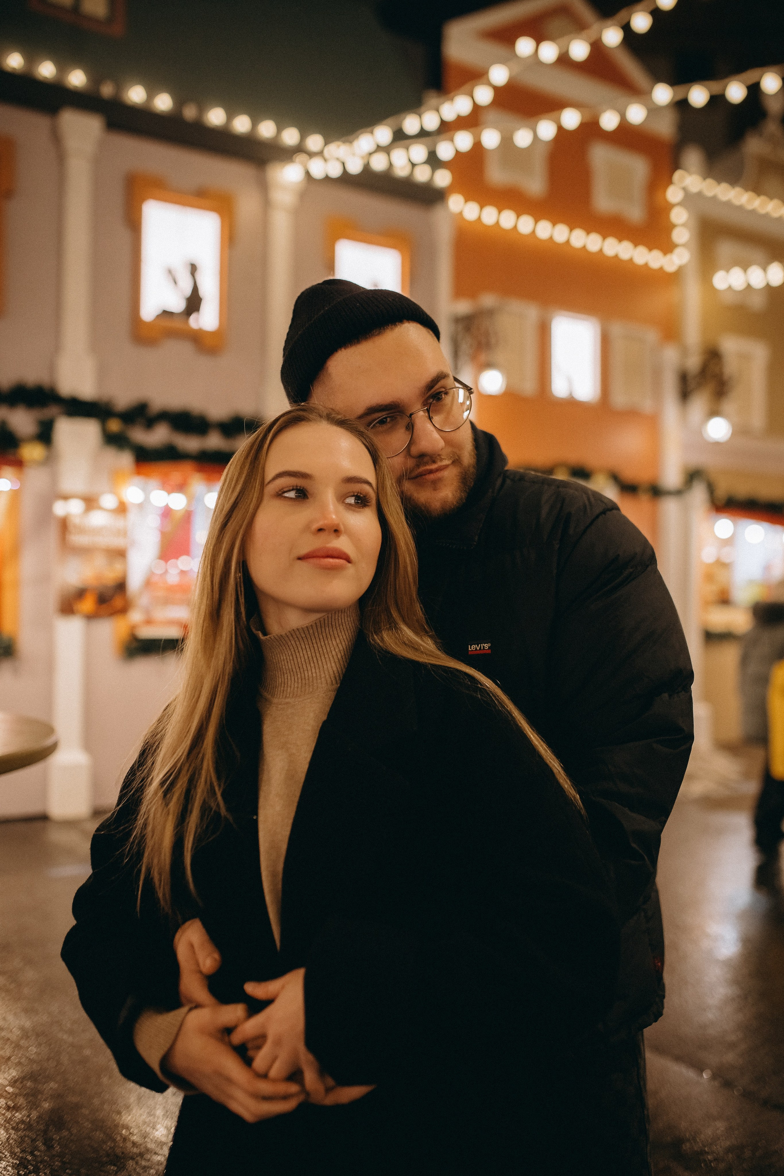 Любовь в новогоднем городе.