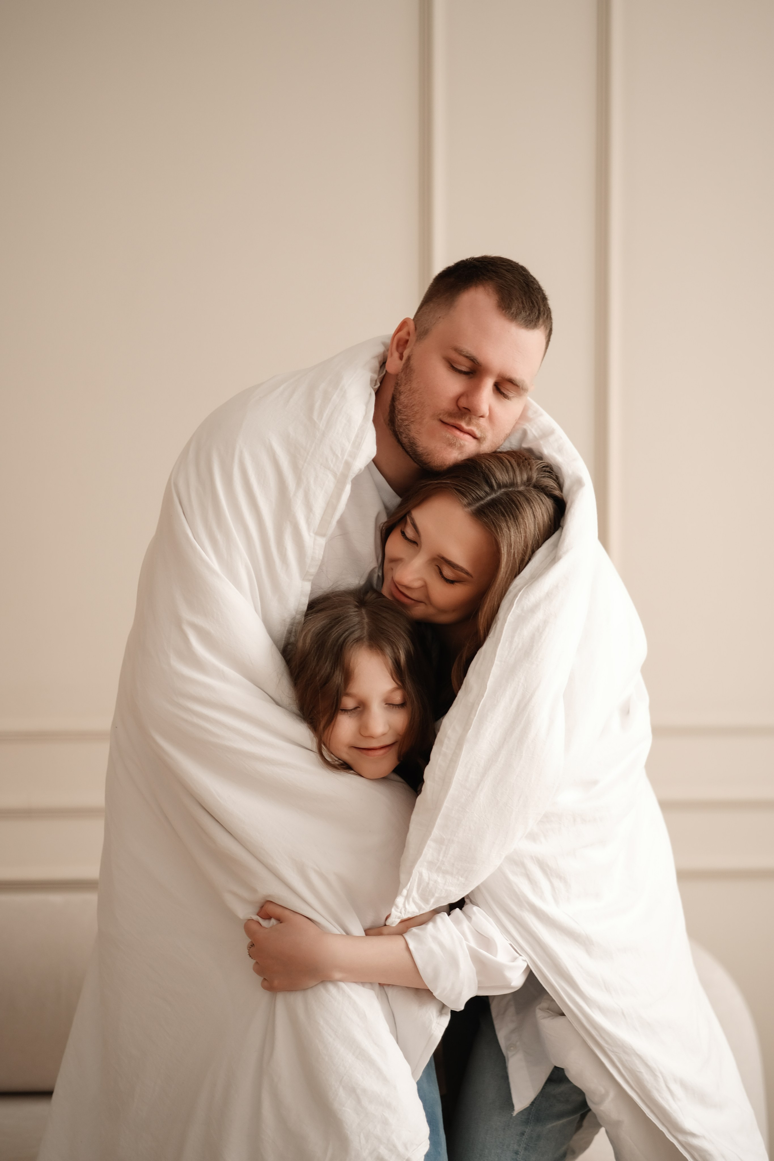 Лена, Саша и Настя