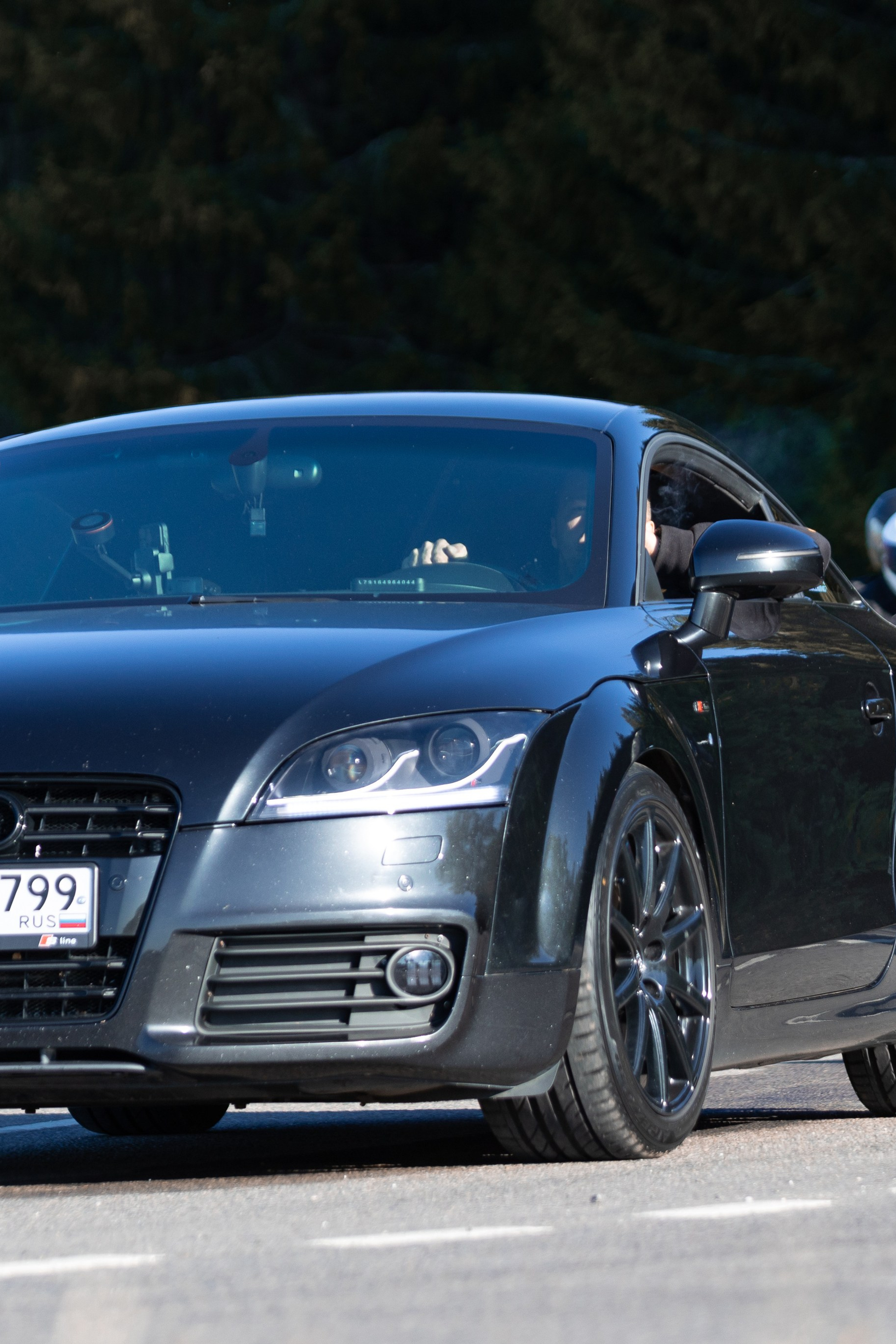 Автомобили и мотоциклы