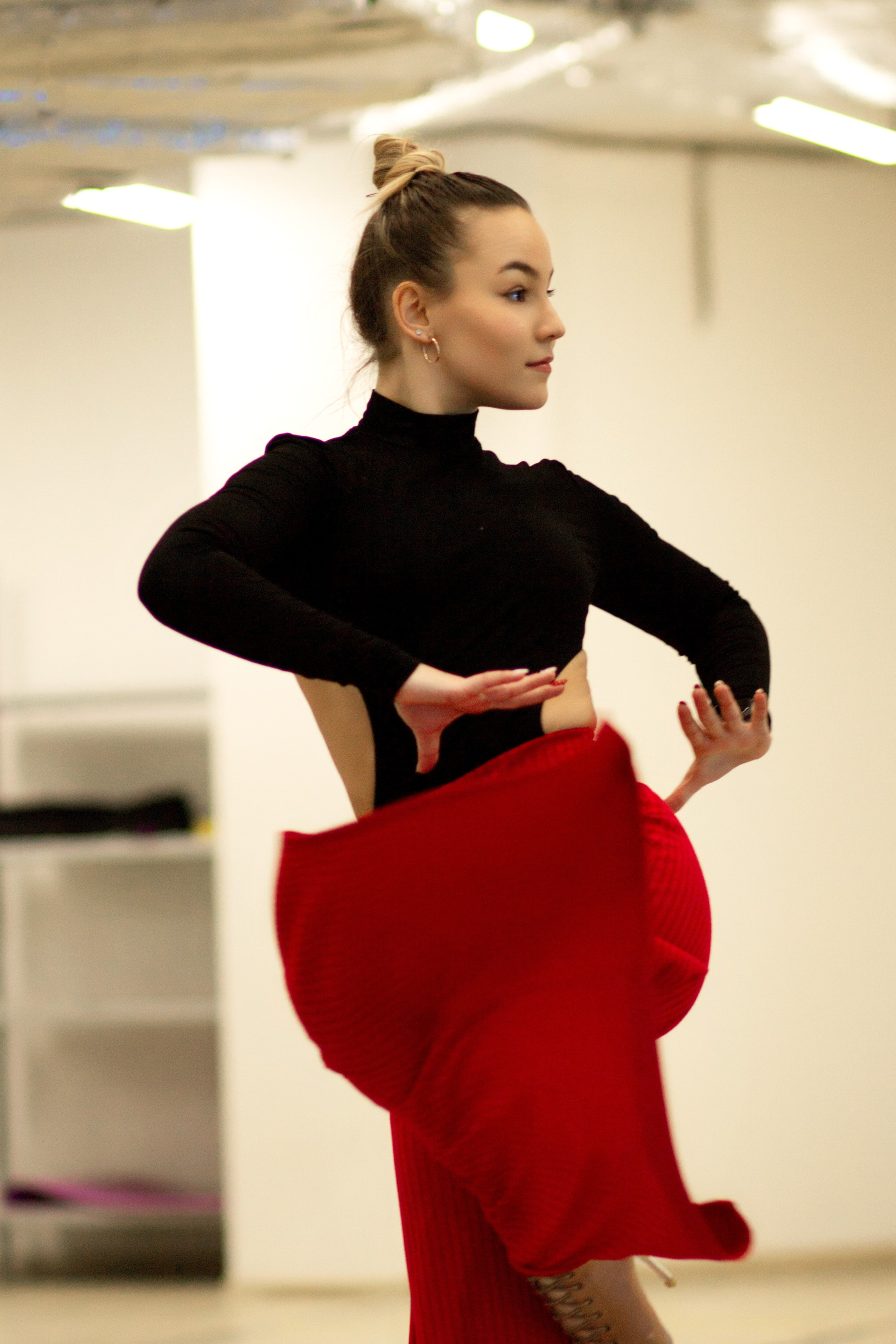 Тренер по танцам Юлия